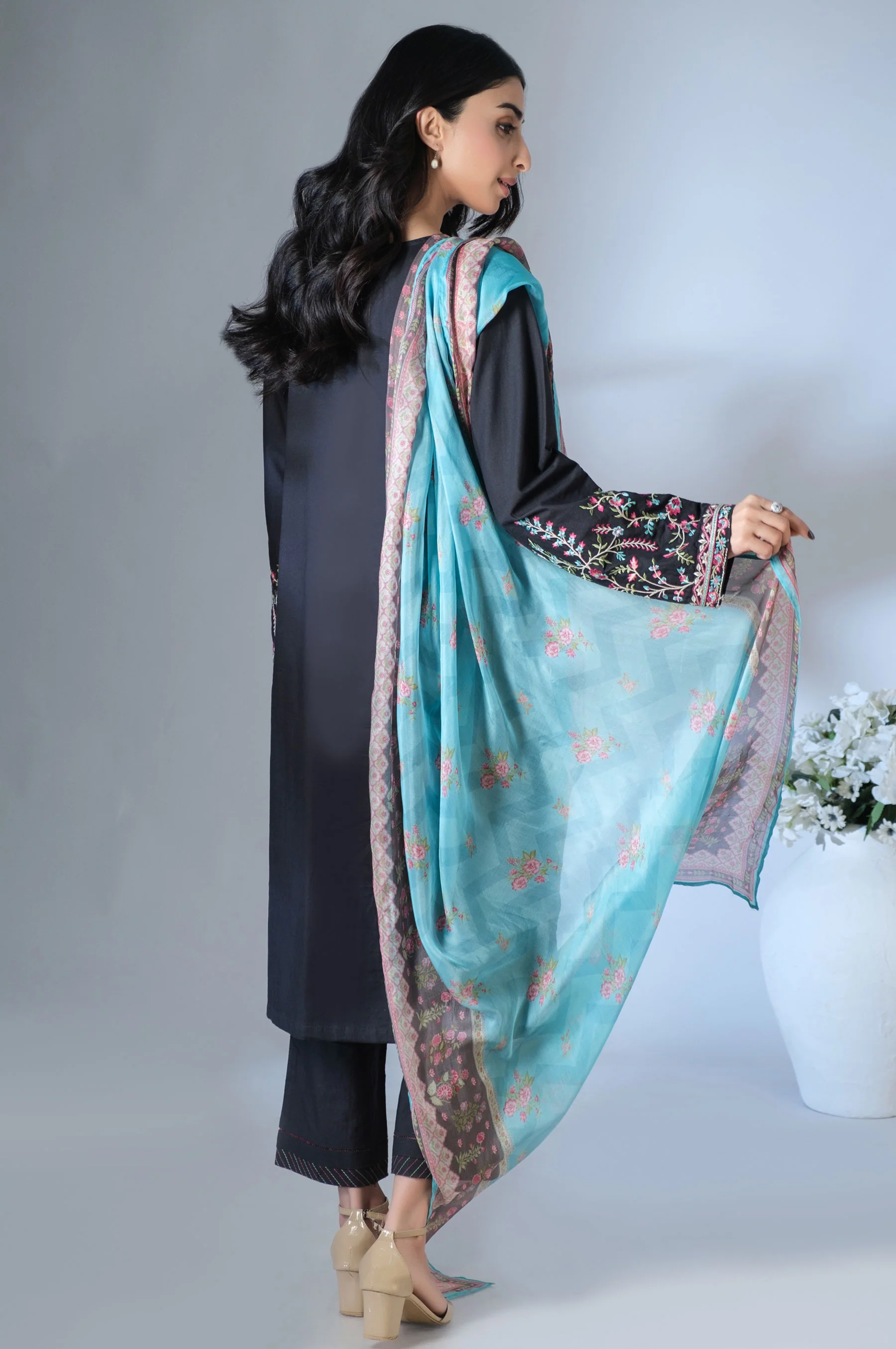 Stitched 3 Piece Embroidered Cambric Suit - Image 5