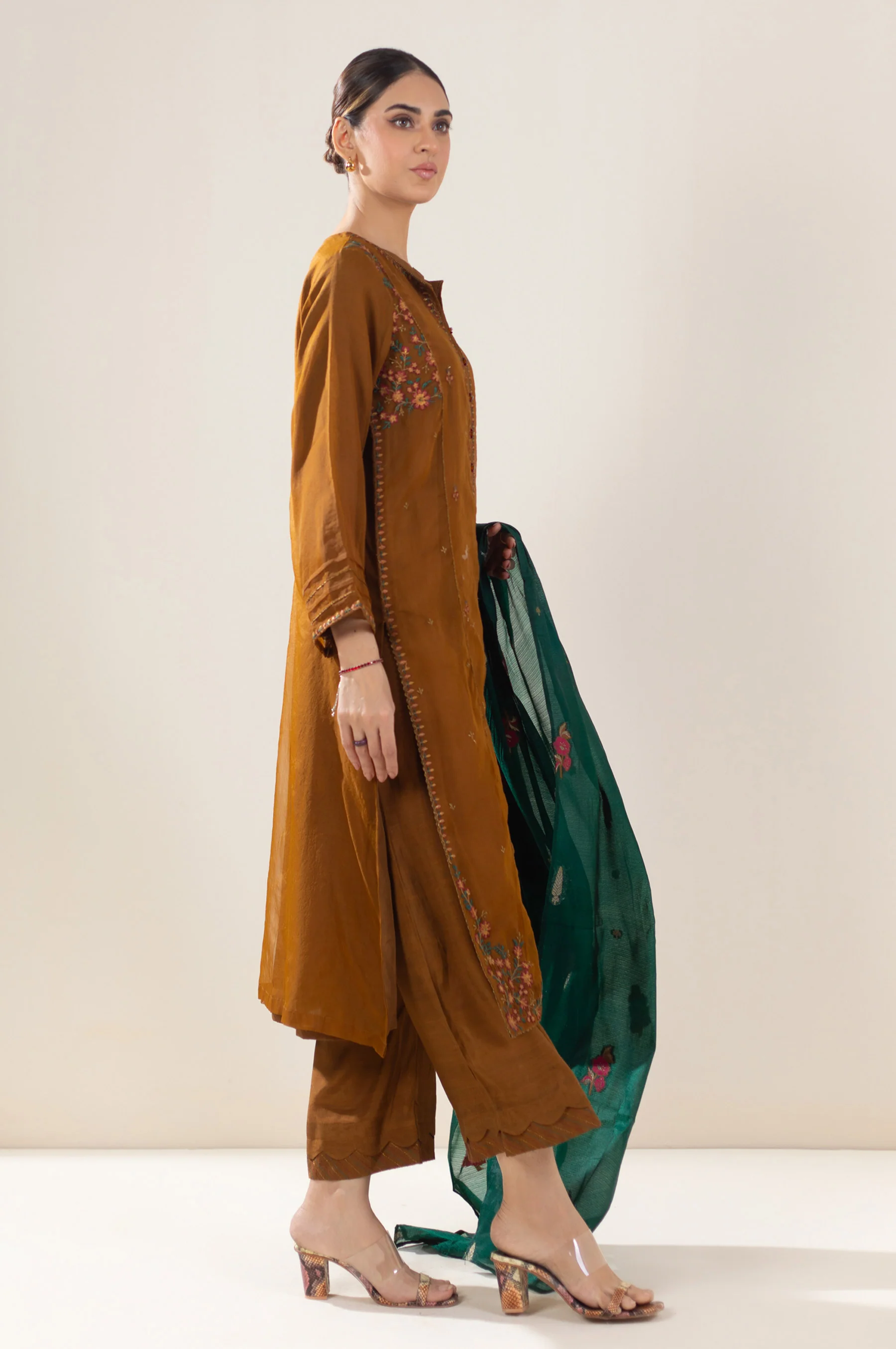 Stitched 3 Piece Embroidered Organza Outfit - Image 4