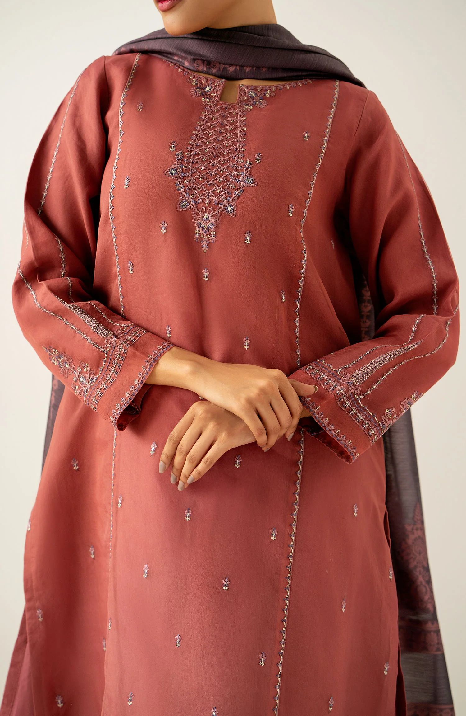 Stitched 3 Piece Embroidered Organza Suit - Image 6