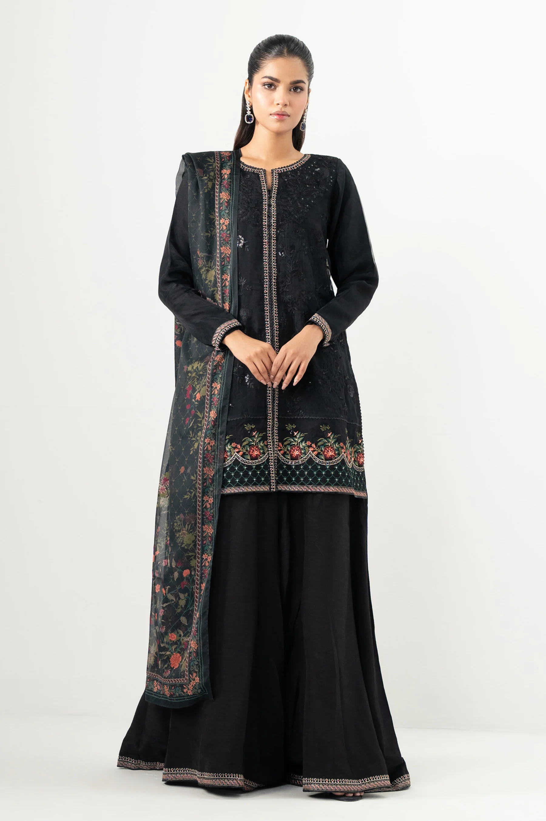 EMBROIDERED SUIT