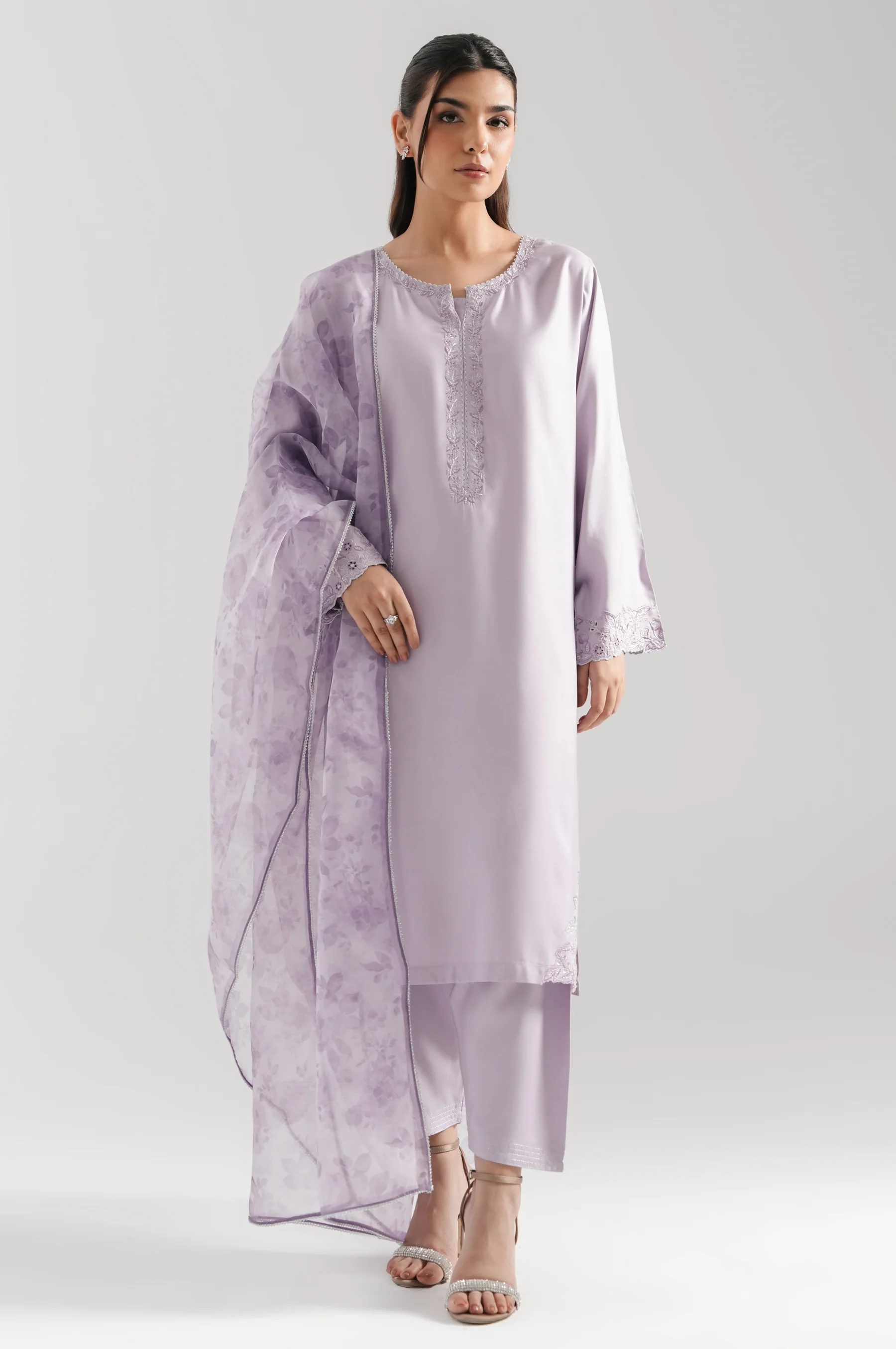 STITCHED EMBROIDERED RAW SILK SUIT