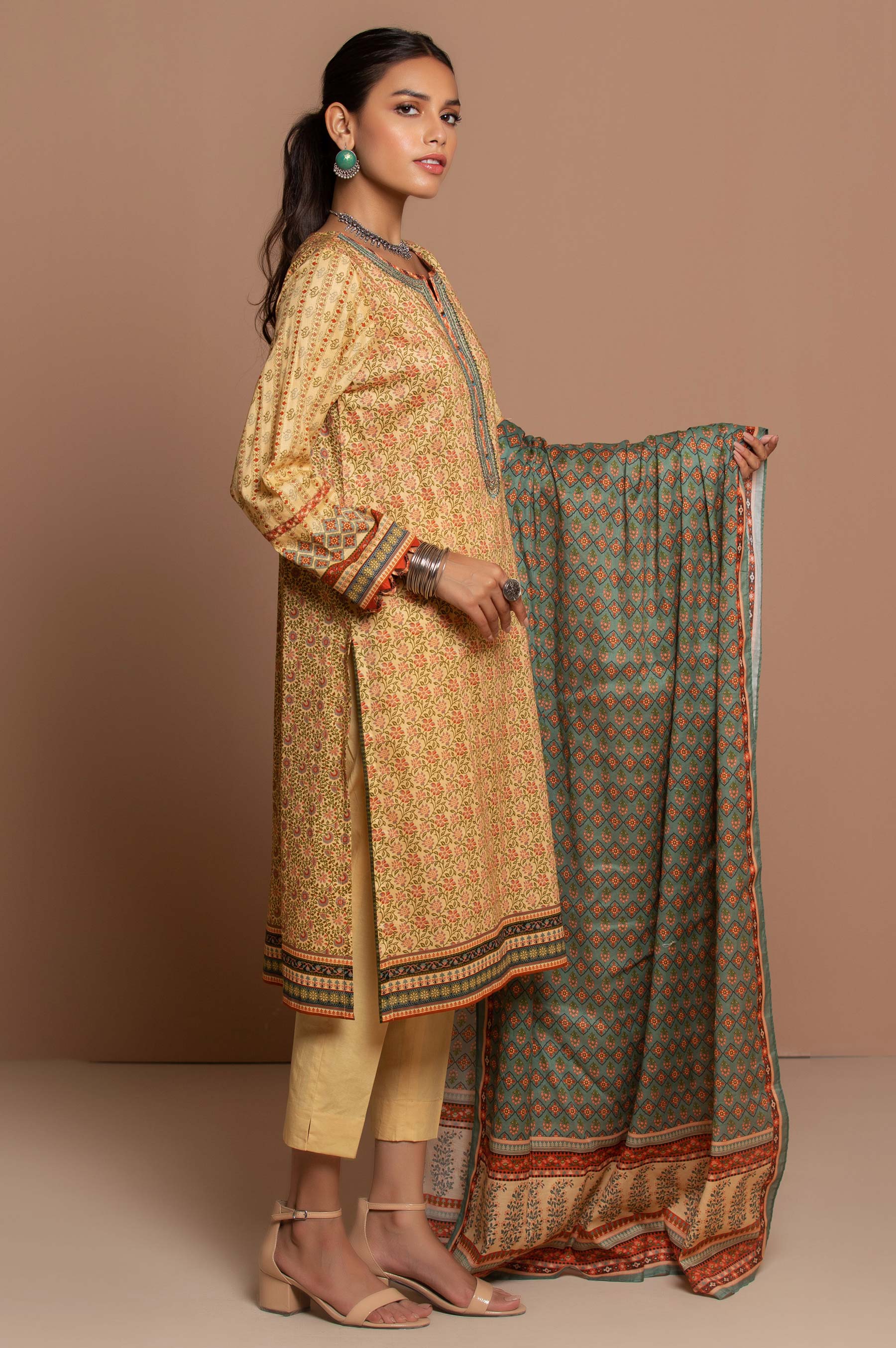 Stitched 3 Piece Embroidered Slub Lawn Suit - Image 2