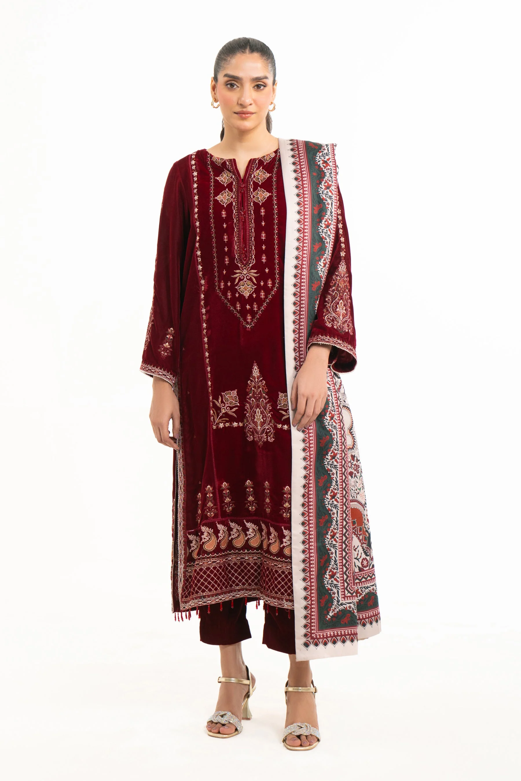 EMBROIDERED VELVET SUIT (FACTORY E-OUTLET)