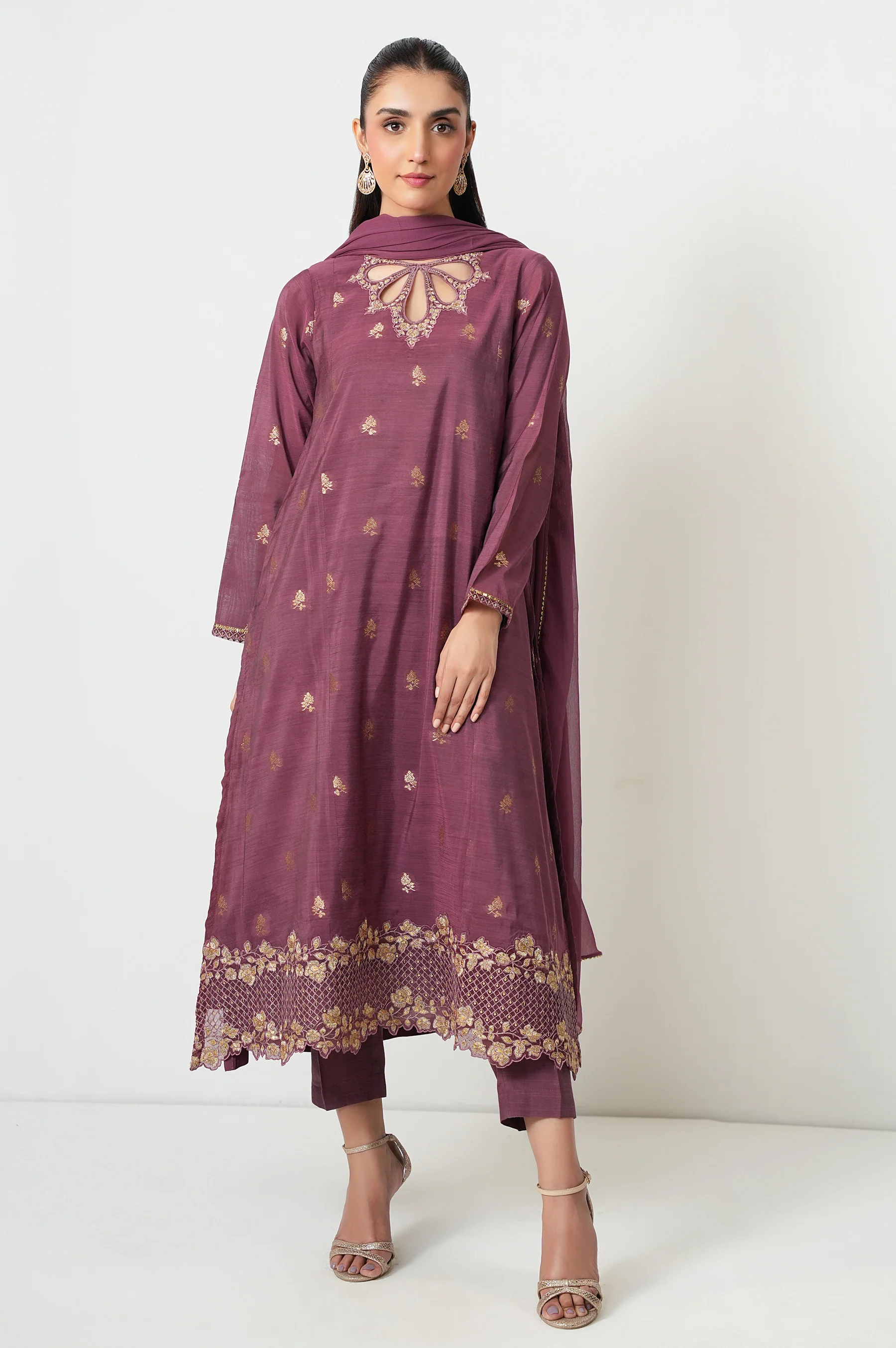 EMBROIDERED SUIT - Image 2