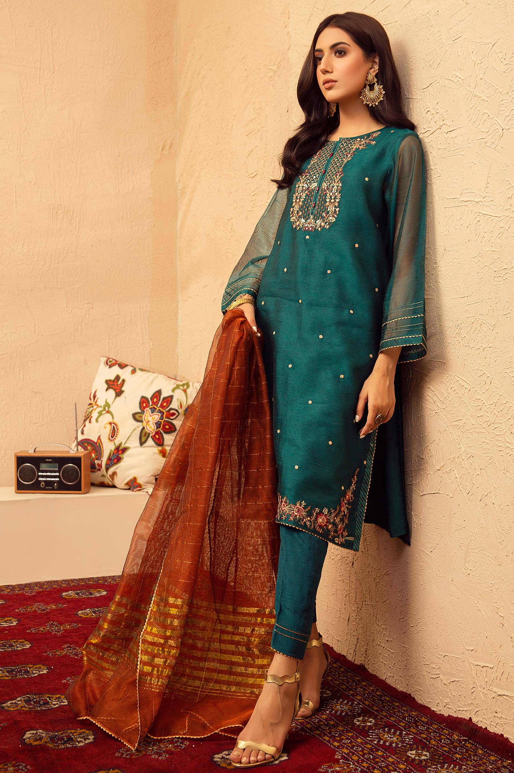 Stitched 3 Piece Khaddi Net Embroidered Suit - Image 5