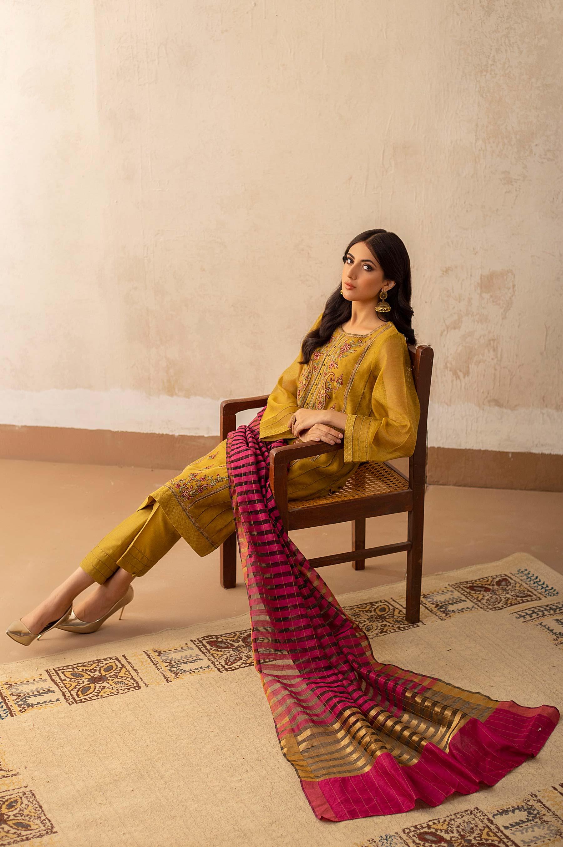 Stitched 3 Piece Khaddi Net Embroidered Suit - Image 5