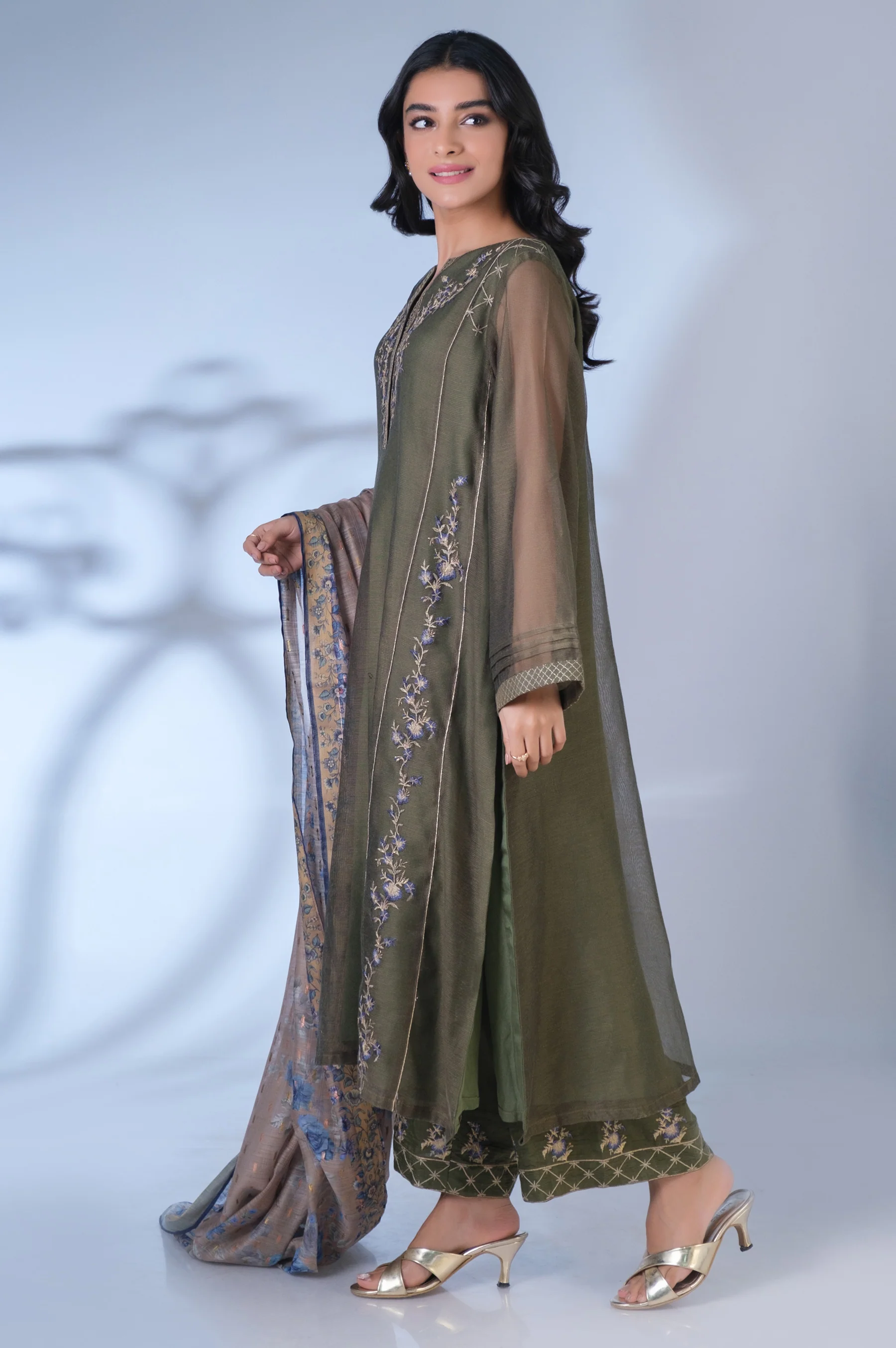 Stitched 3 Piece Khaddi Net Embroidered Outfit - Image 6