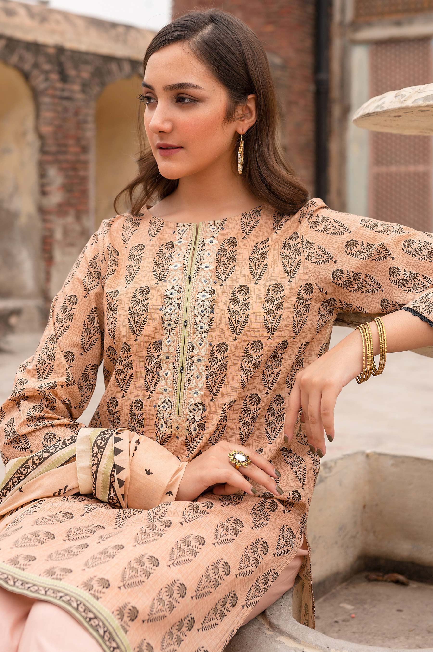 Stitched 3 Piece Printed Linen Viscose Suit - Image 3