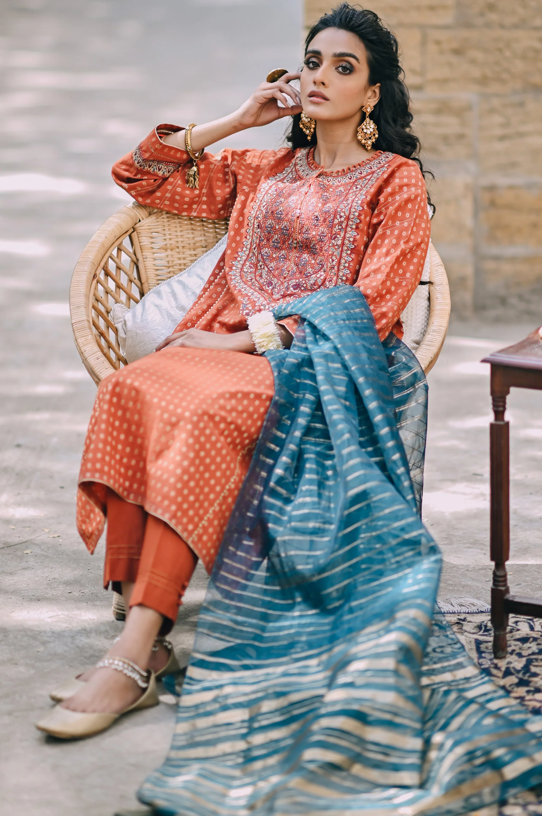Stitched 3 Piece Maysuri Jacquard with Shaded Organza Suit - Image 3