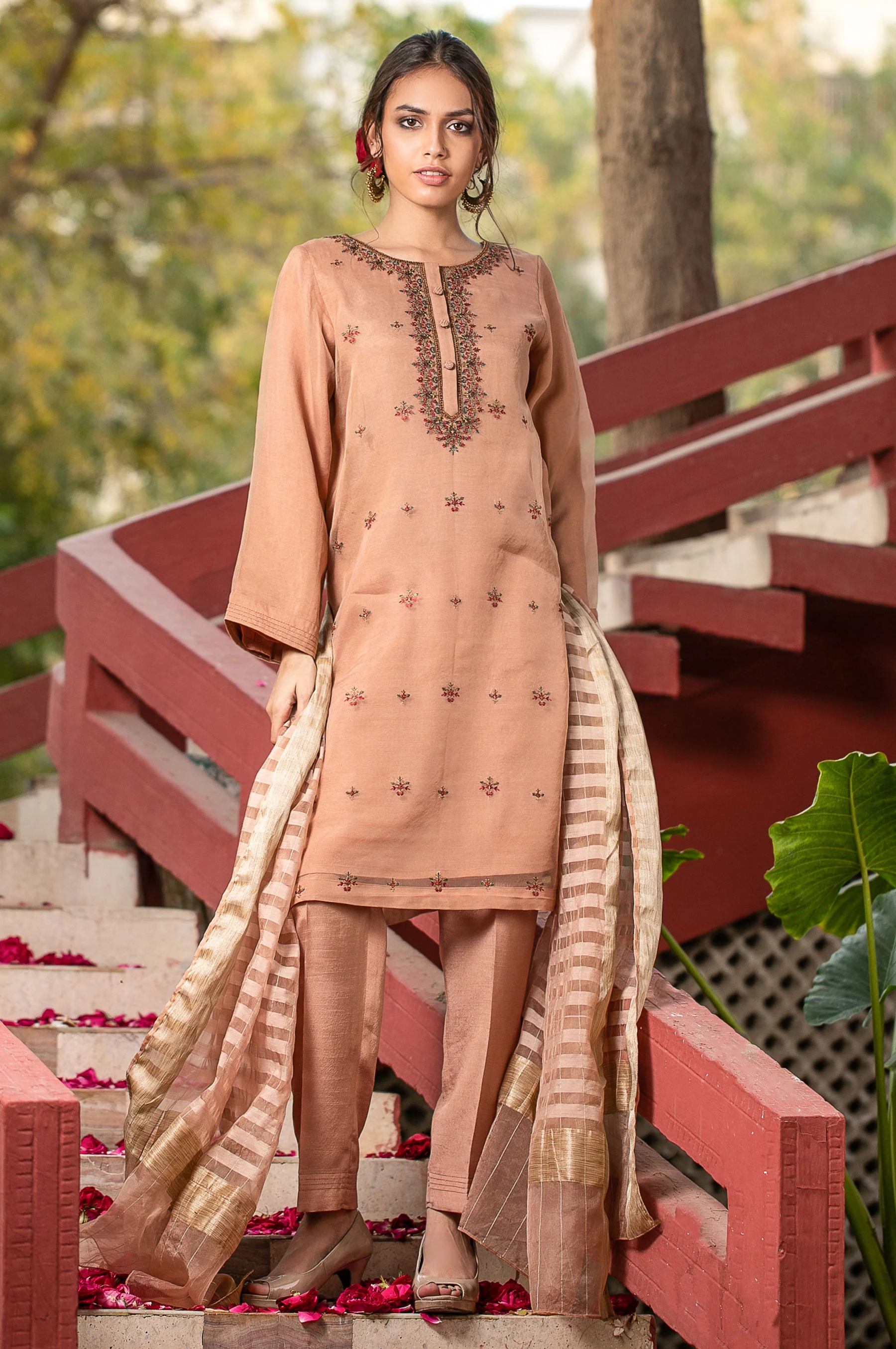 Stitched 3 Piece Organza Embroidered Suit - Image 3