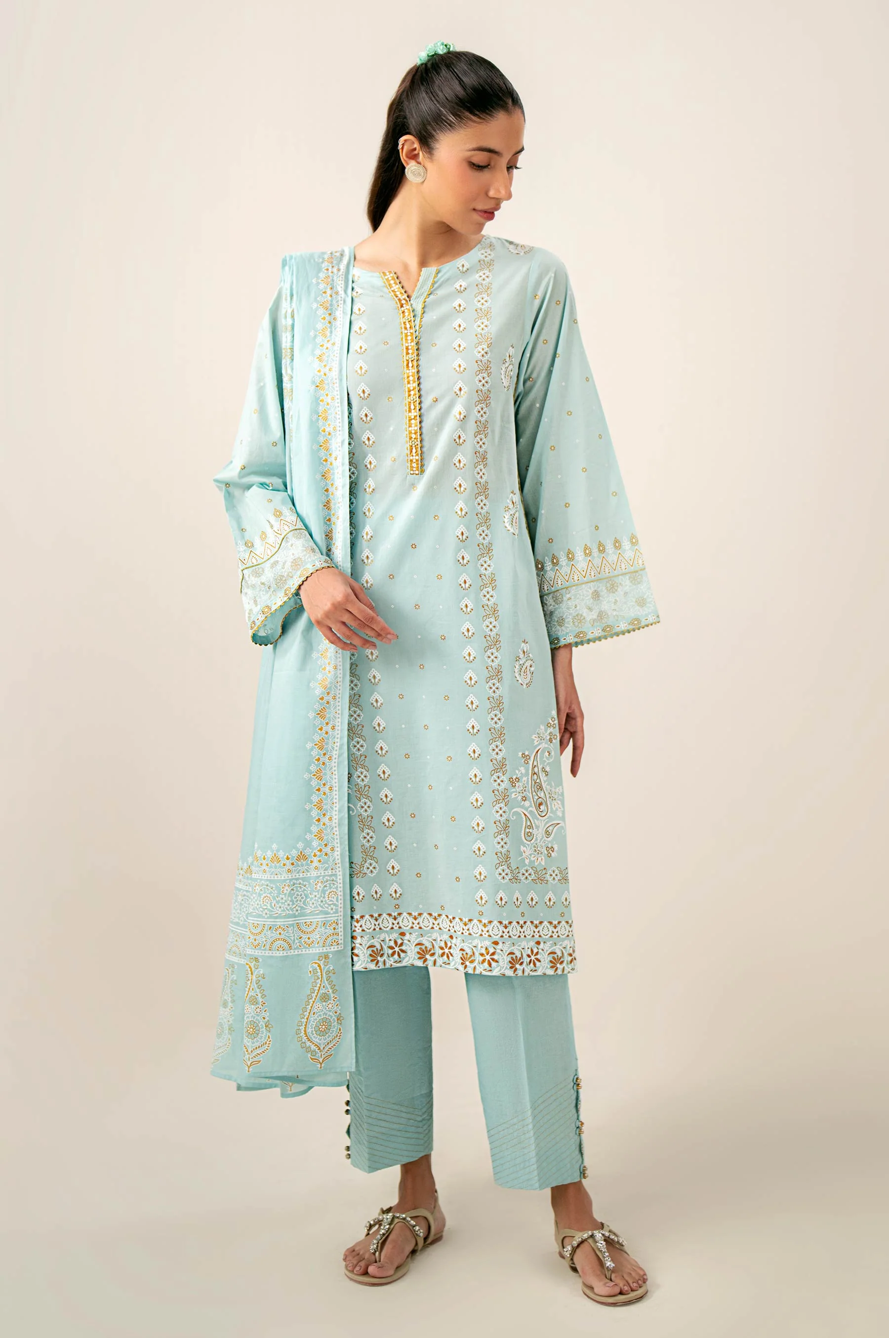 Stitched 3 Piece Paste Printed Lawn Suit - Image 3
