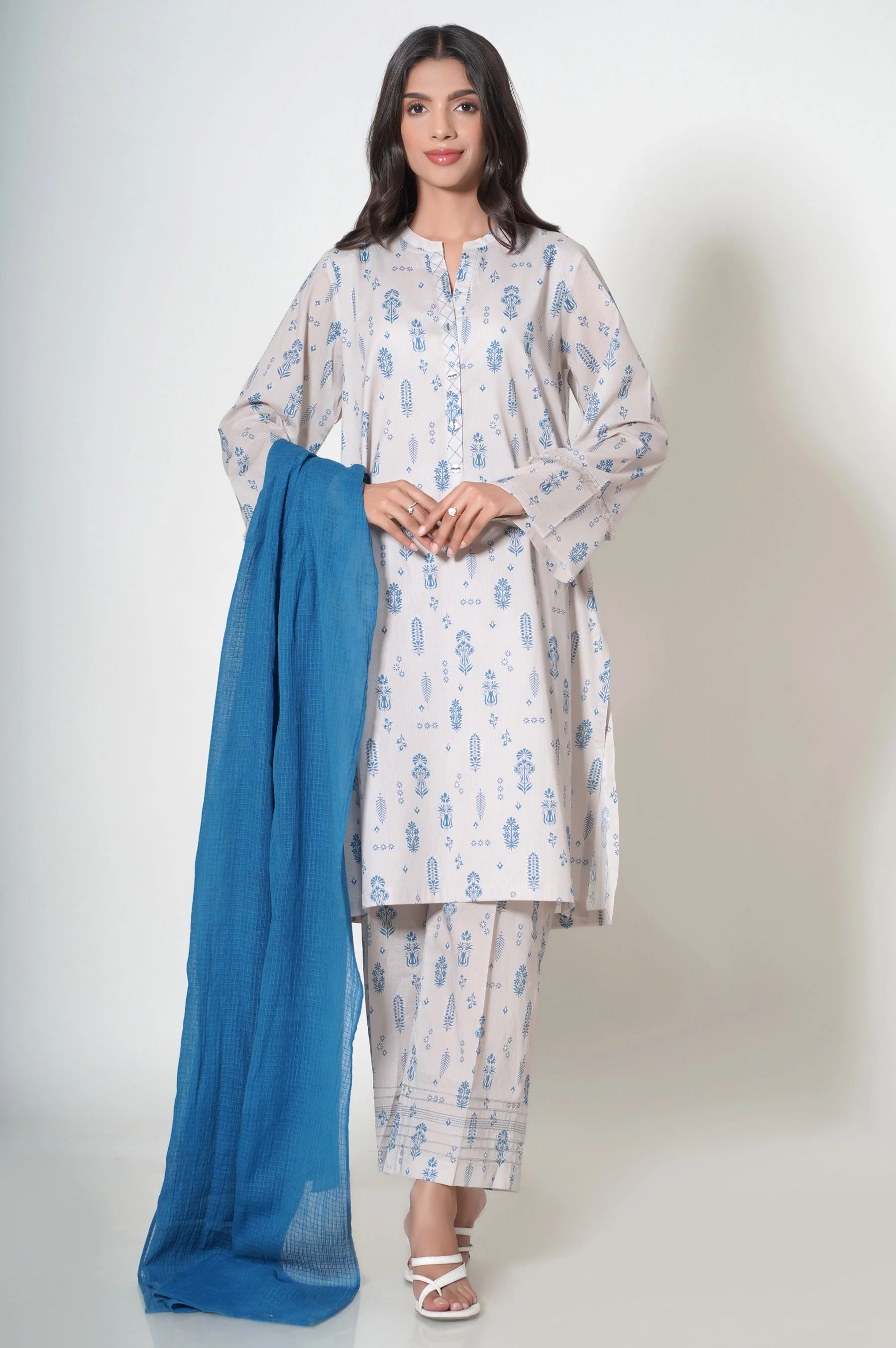 Stitched 3 Piece Printed Cambric Suit