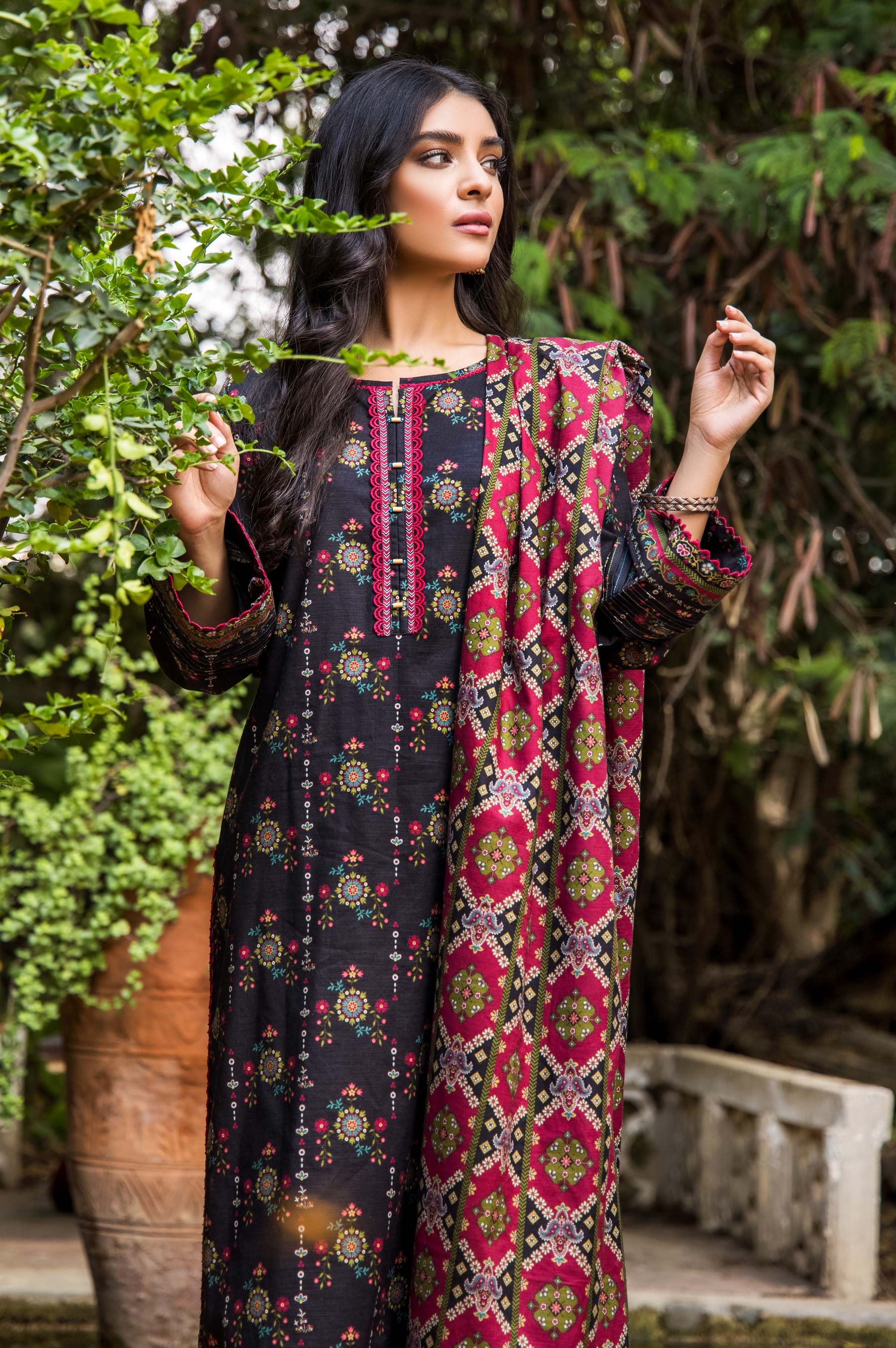 Stitched 3 Piece Printed Cottel Suit - Image 3