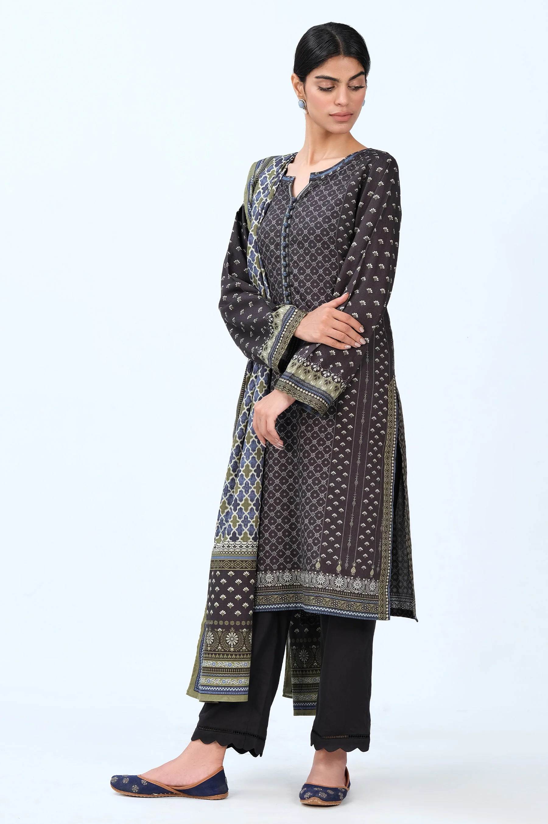 Stitched 3 Piece Printed Cottel Suit - Image 4