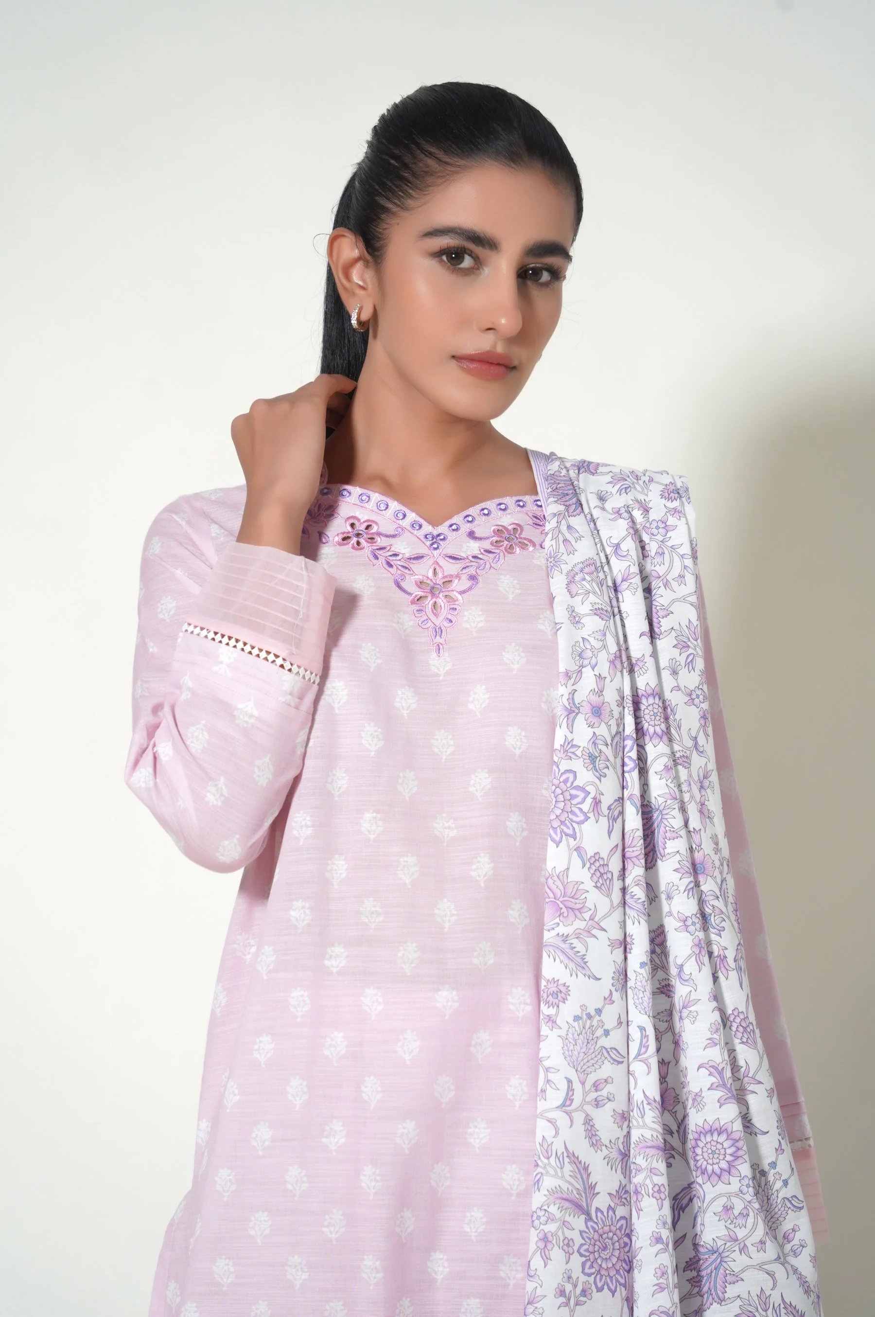 Stitched 3 Piece Printed Cottel Suit - Image 3