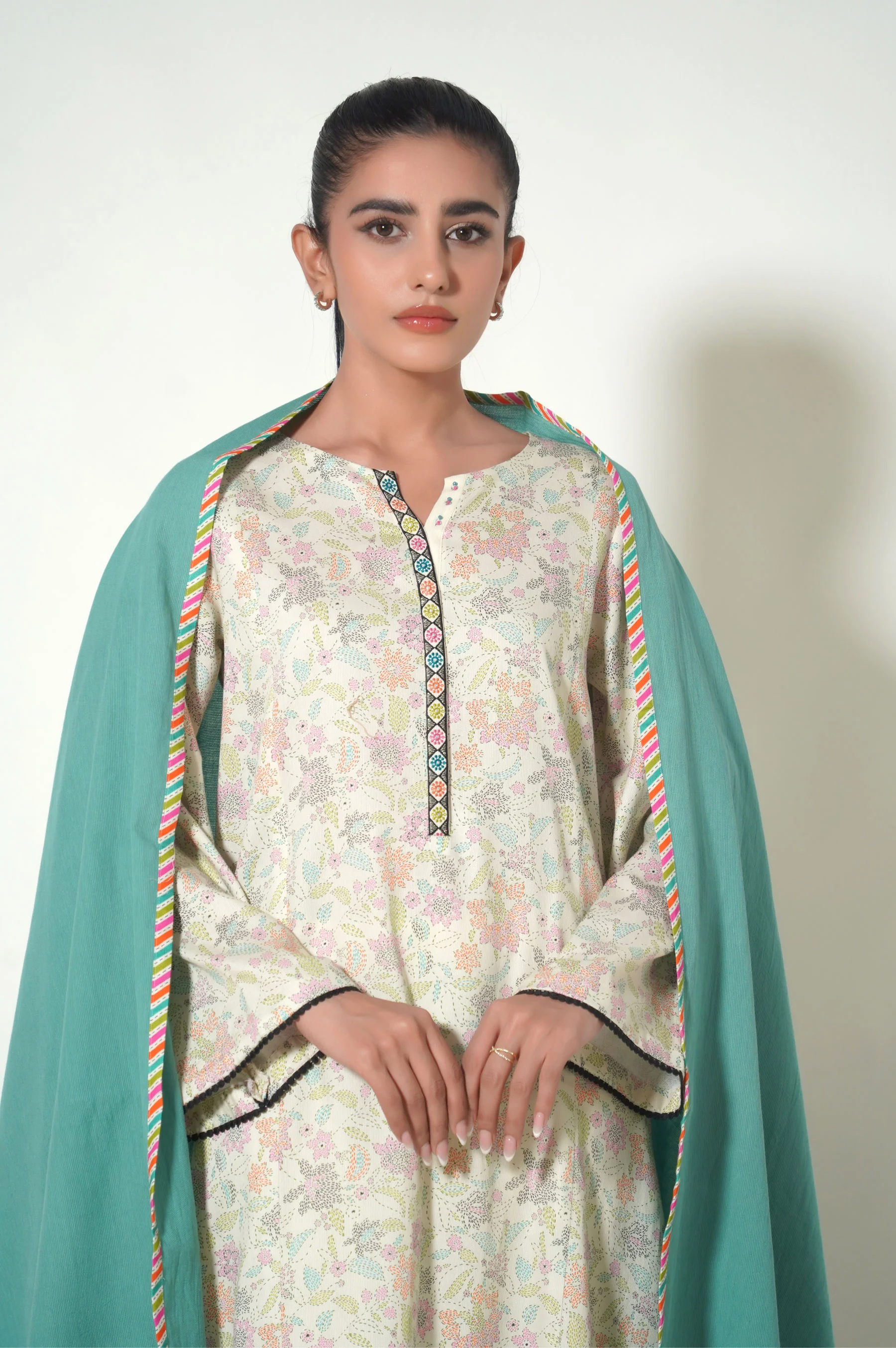 Stitched 3 Piece Printed Cottle Suit