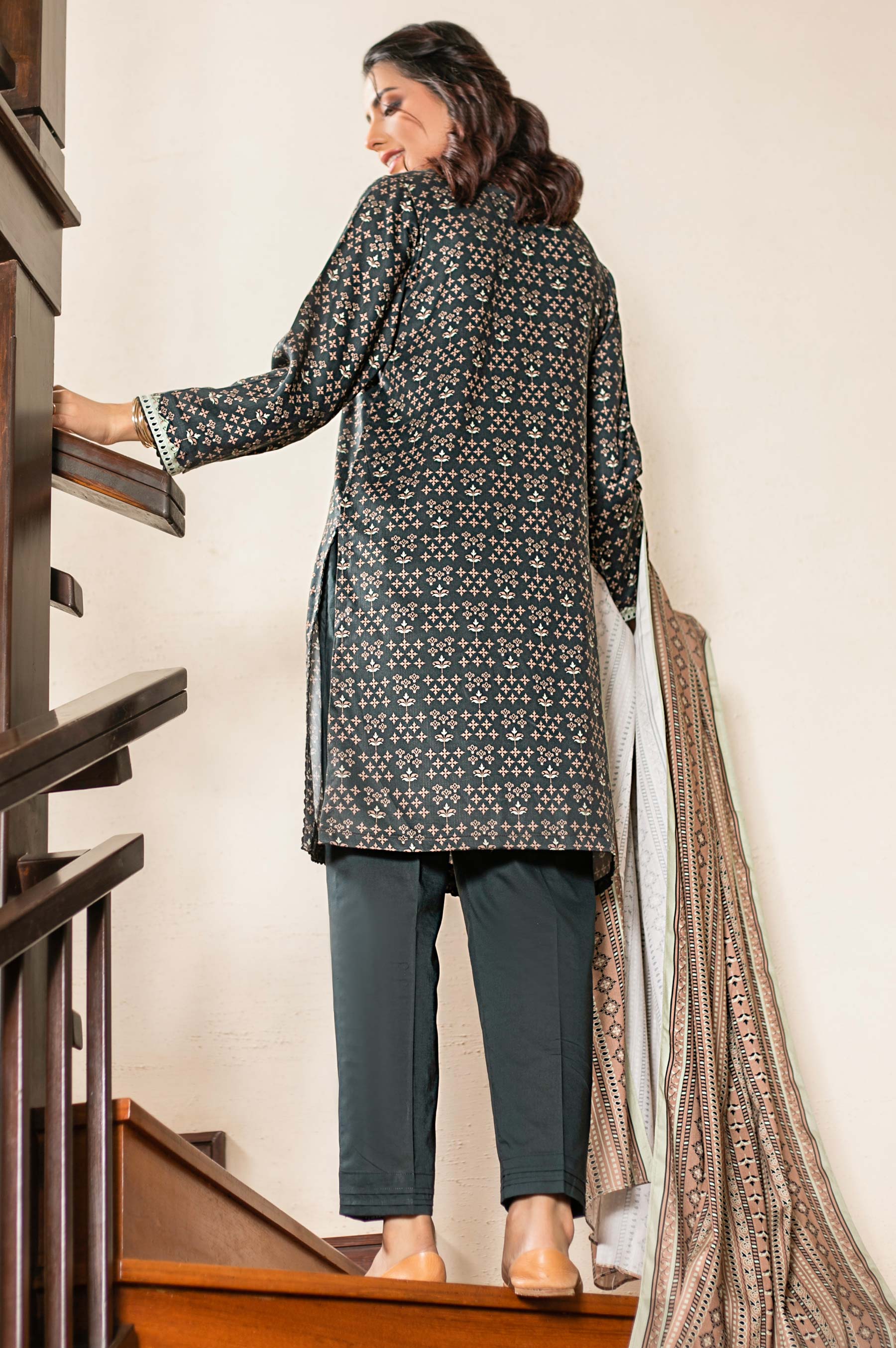 Stitched 3 Piece Printed Doria Linen Viscose Suit - Image 2