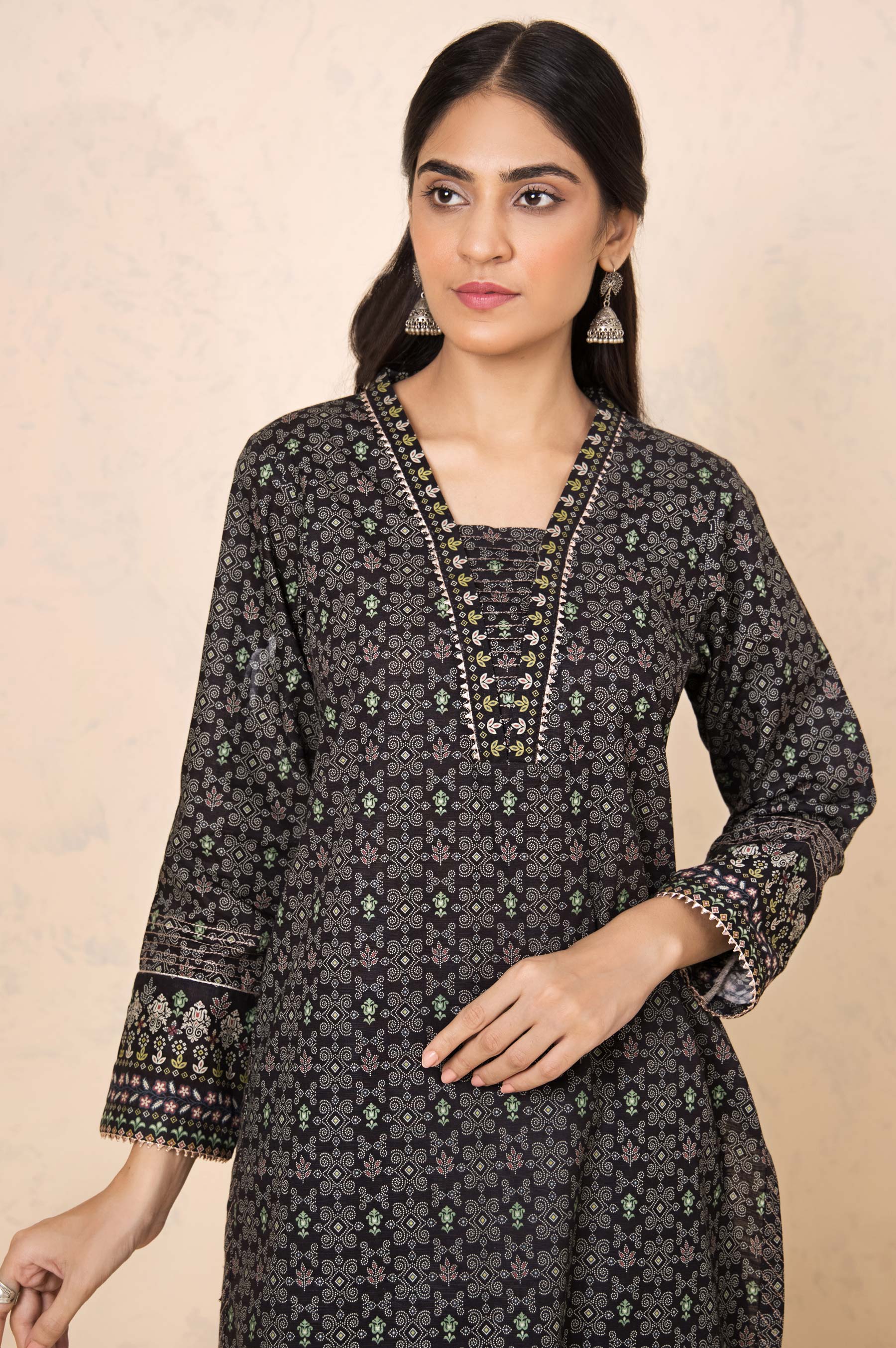 Stitched 3 Piece Printed Doria Linen Viscose Suit - Image 5