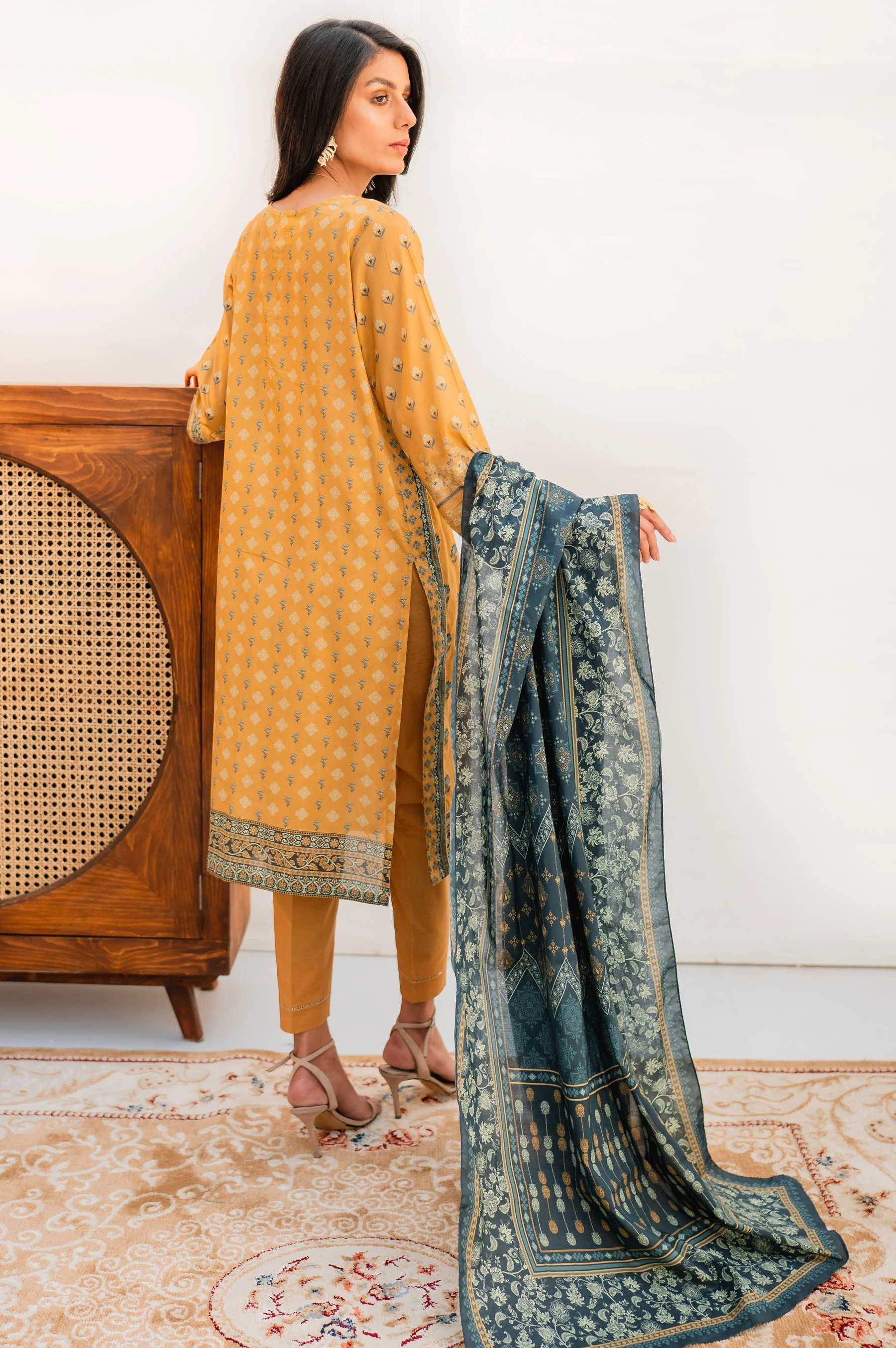 Stitched 3 Piece Printed Lawn with Cotton Net Suit - Image 4