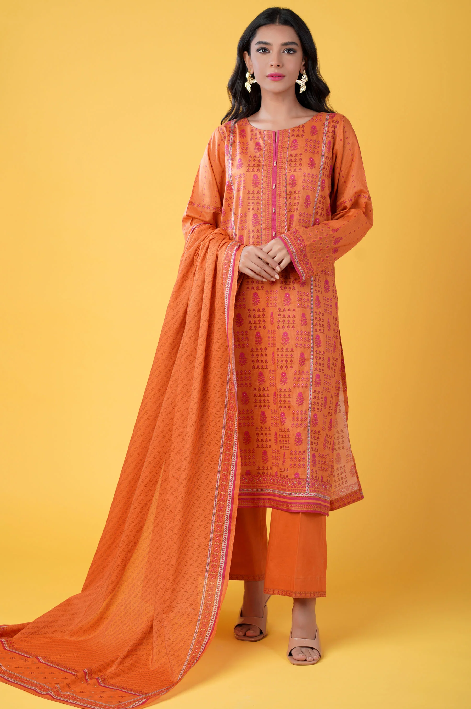 Stitched 3 Piece Printed Lawn - Image 3