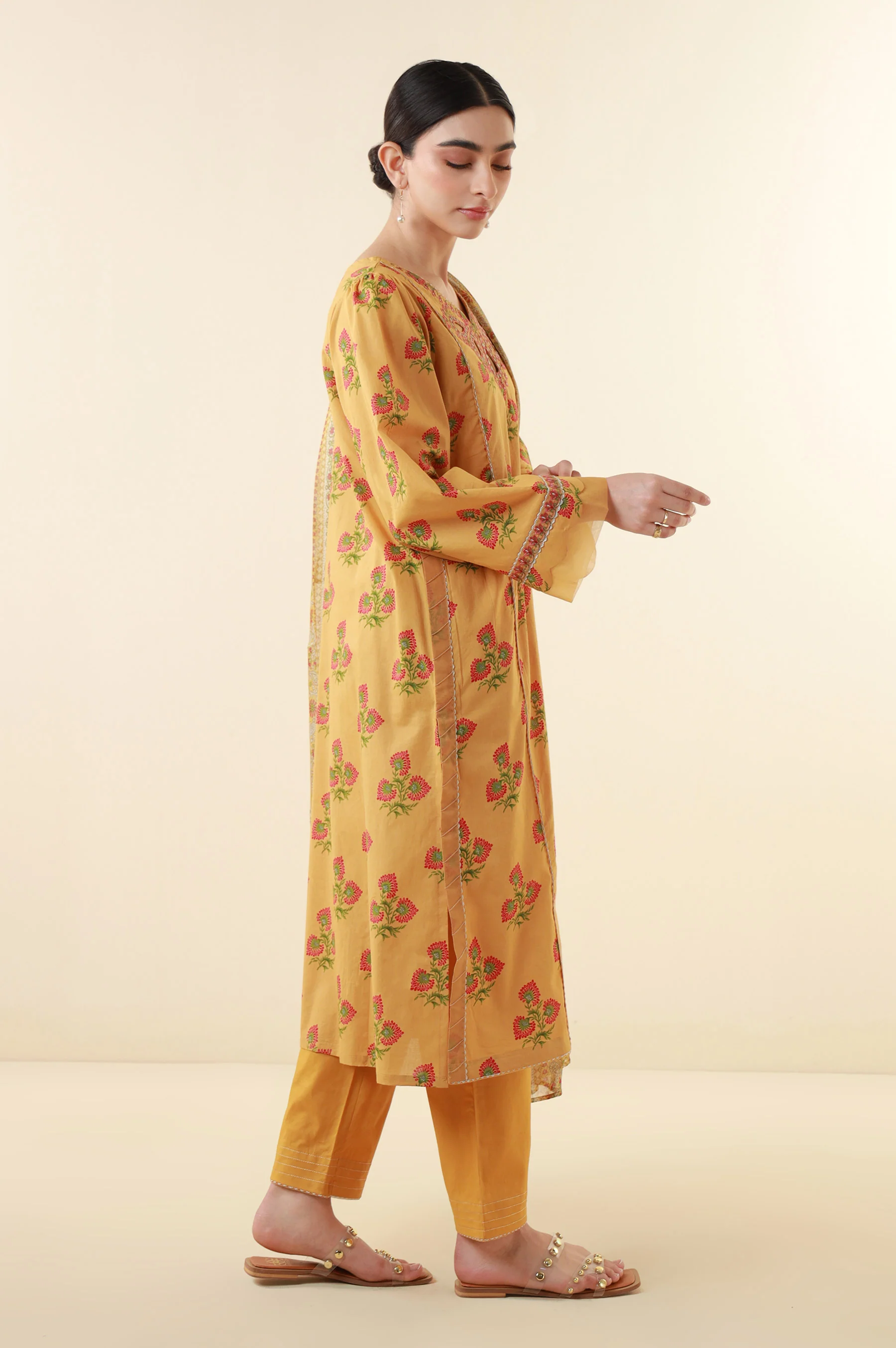 Stitched 3 Piece Printed Lawn Suit - Image 3