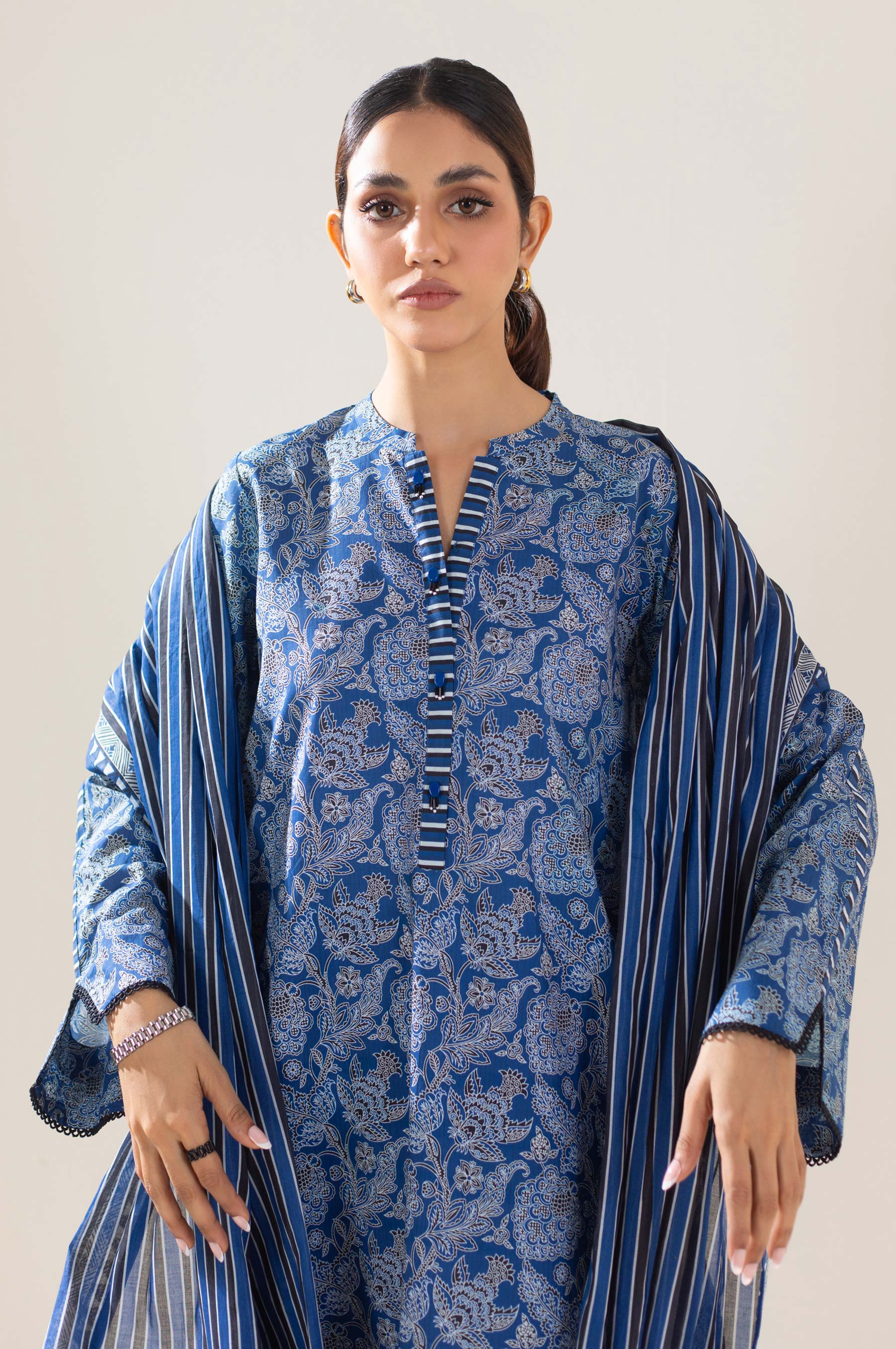 Stitched 3 Piece Printed Lawn Suit - Image 2