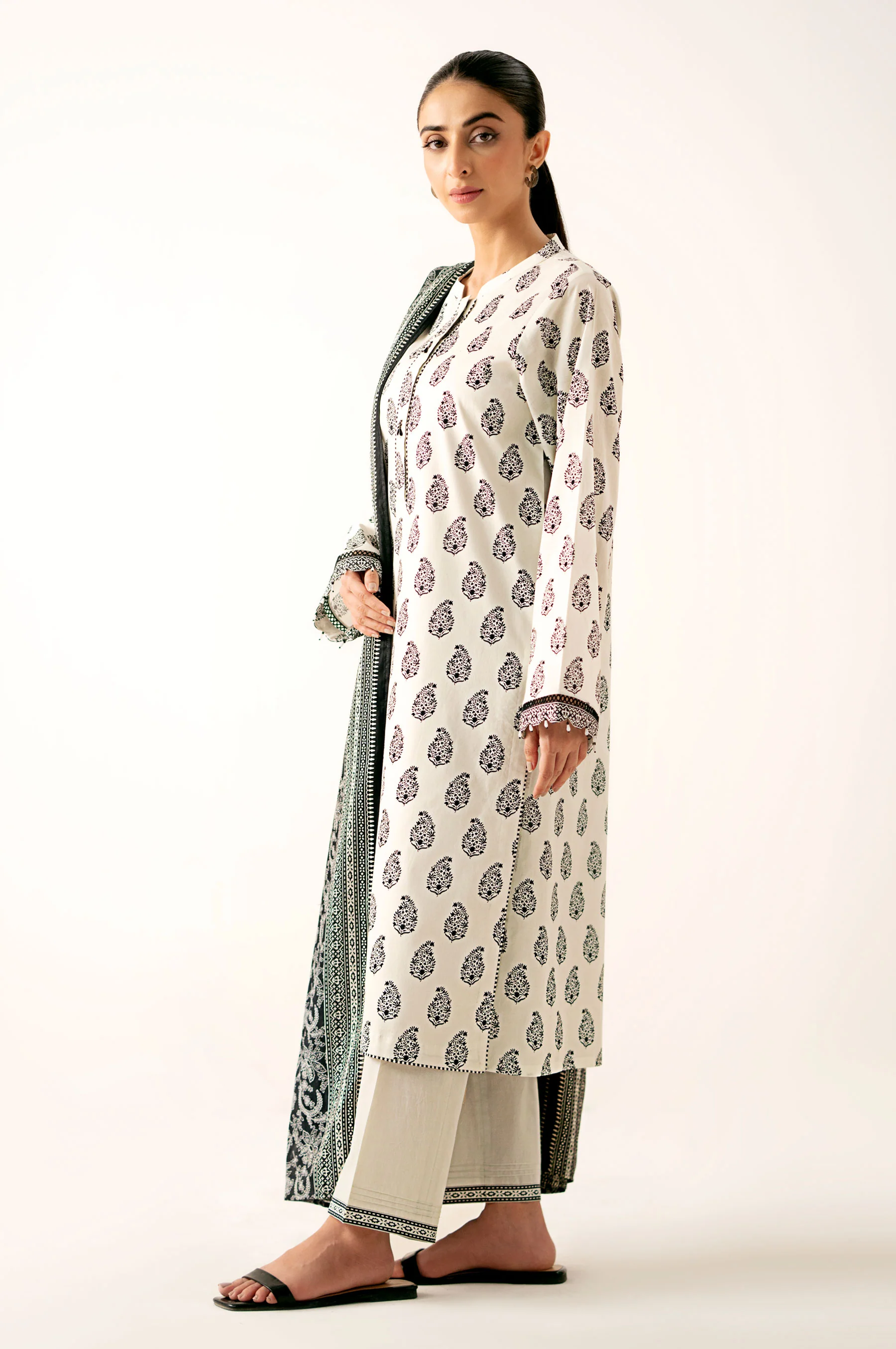 Stitched 3 Piece Printed Lawn Suit - Image 6
