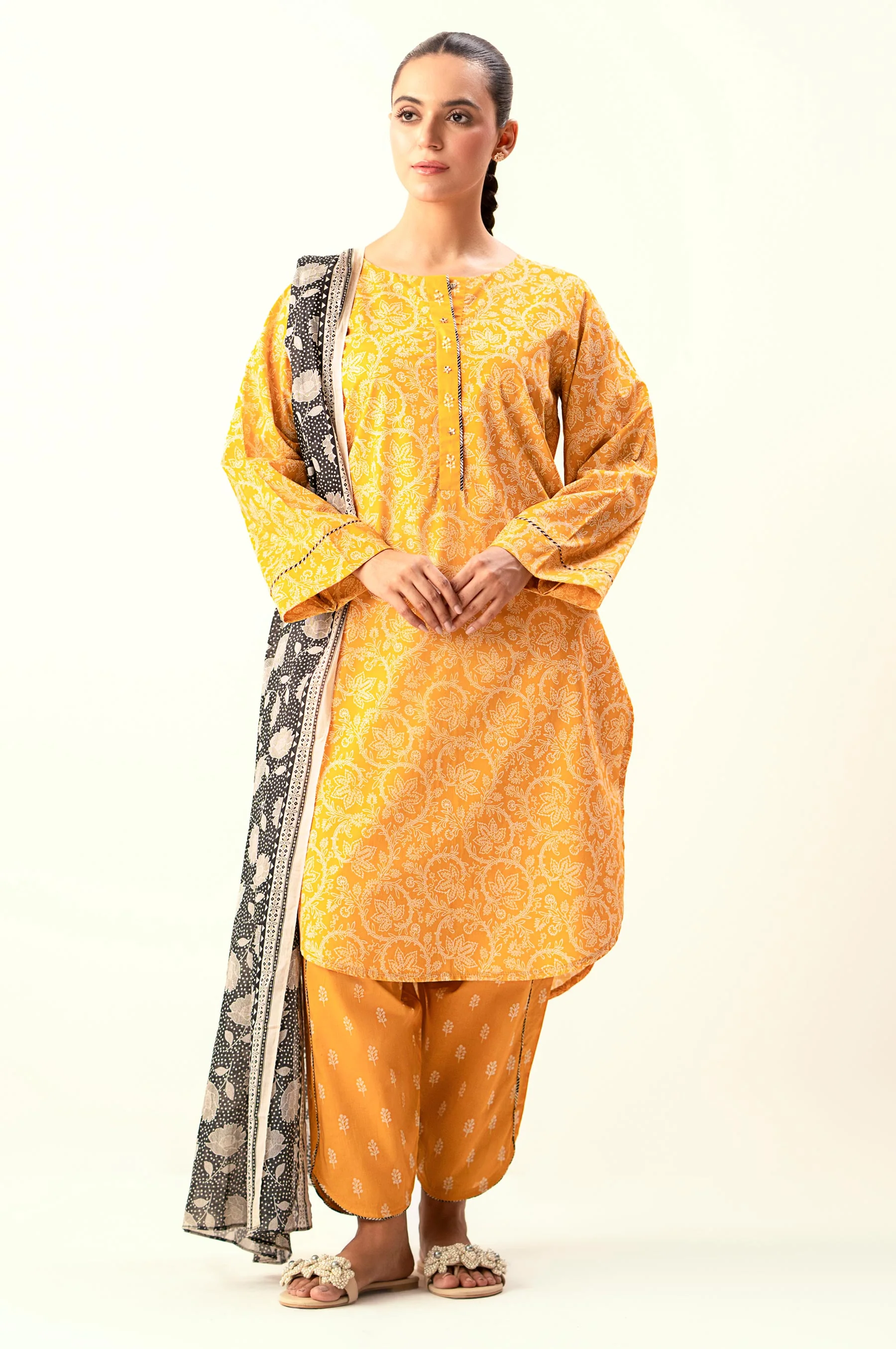 PRINTED SUIT