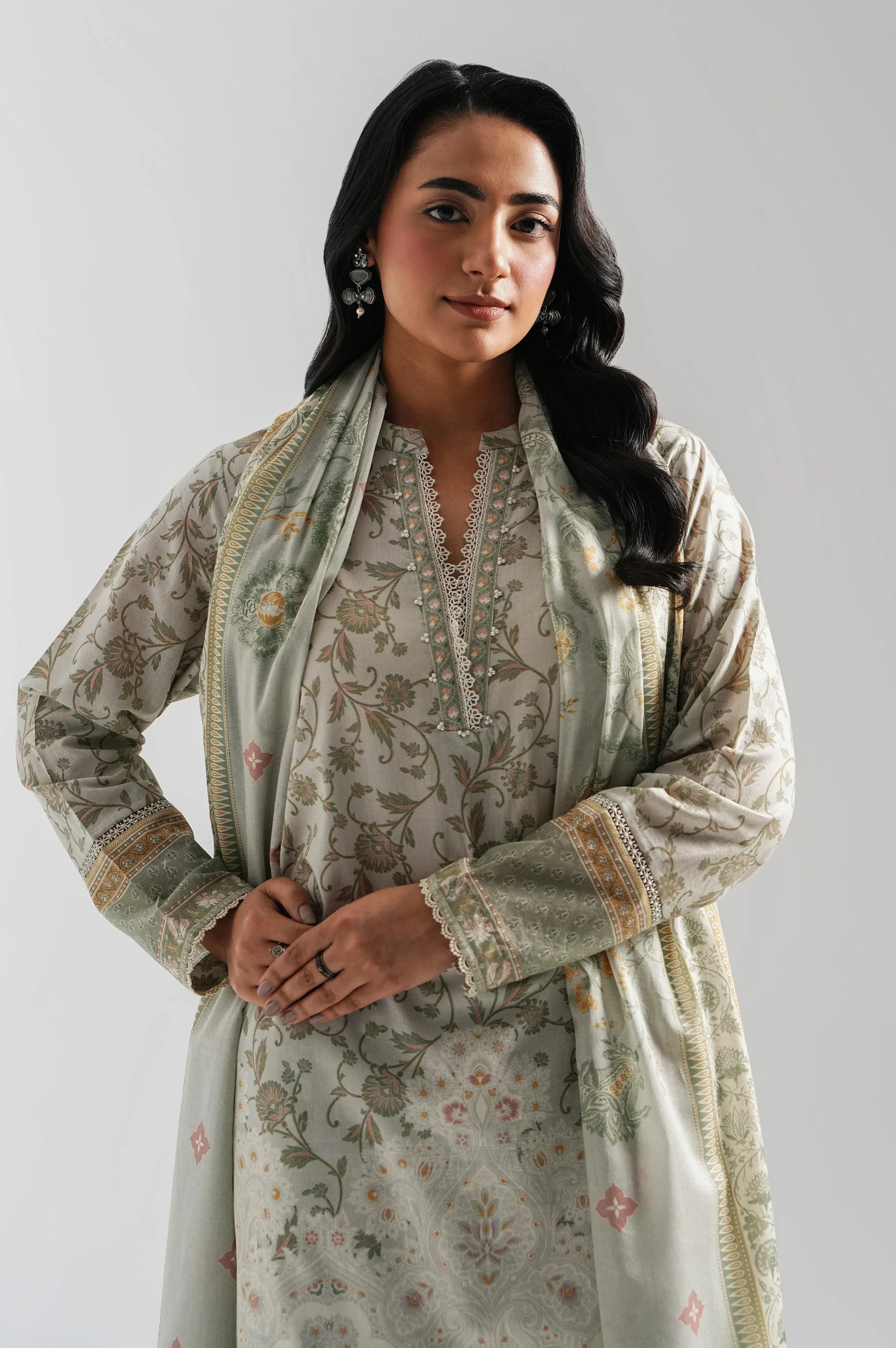 STITCHED PRINTED LAWN SUIT - Image 3