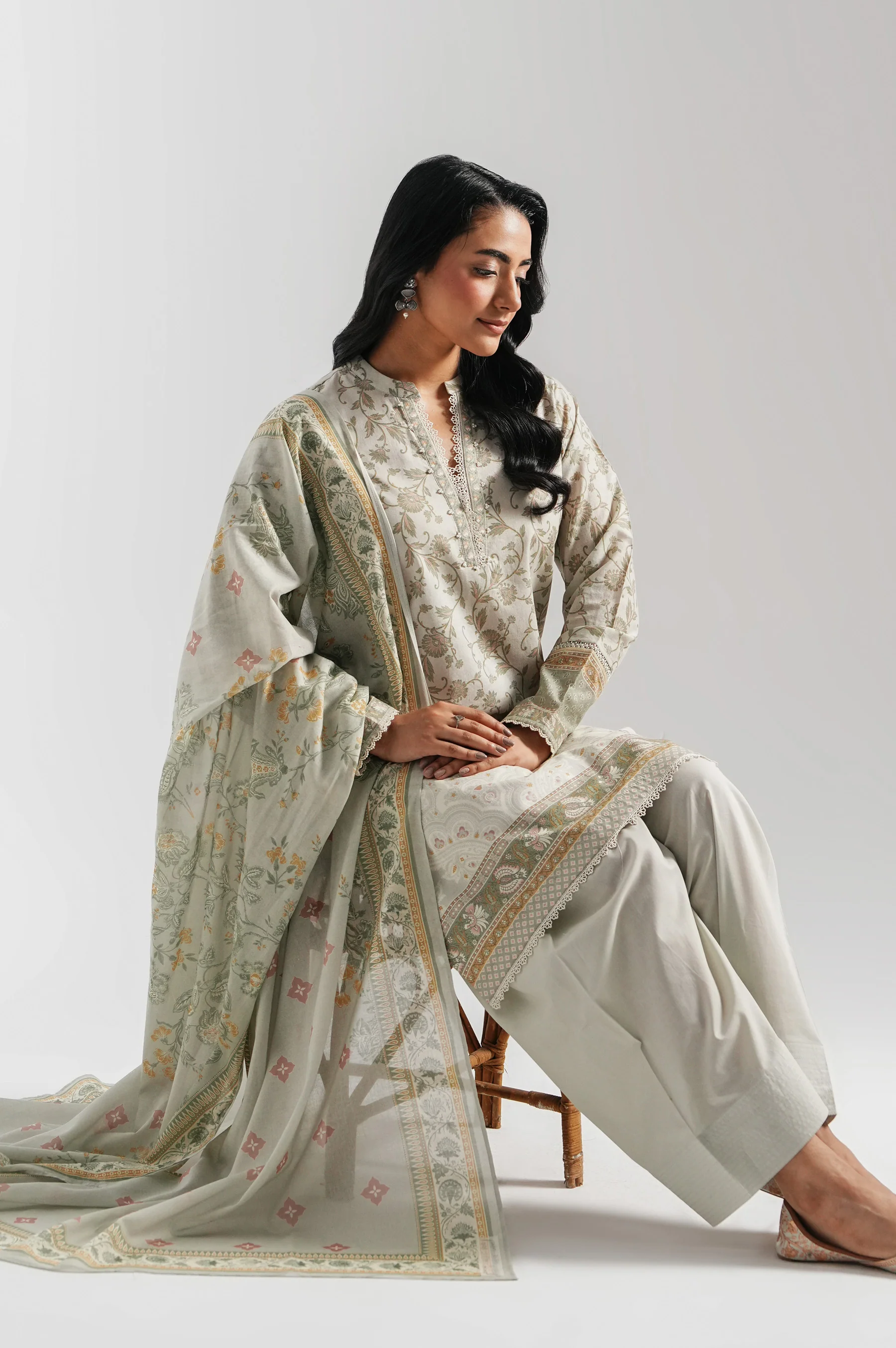 STITCHED PRINTED LAWN SUIT - Image 4