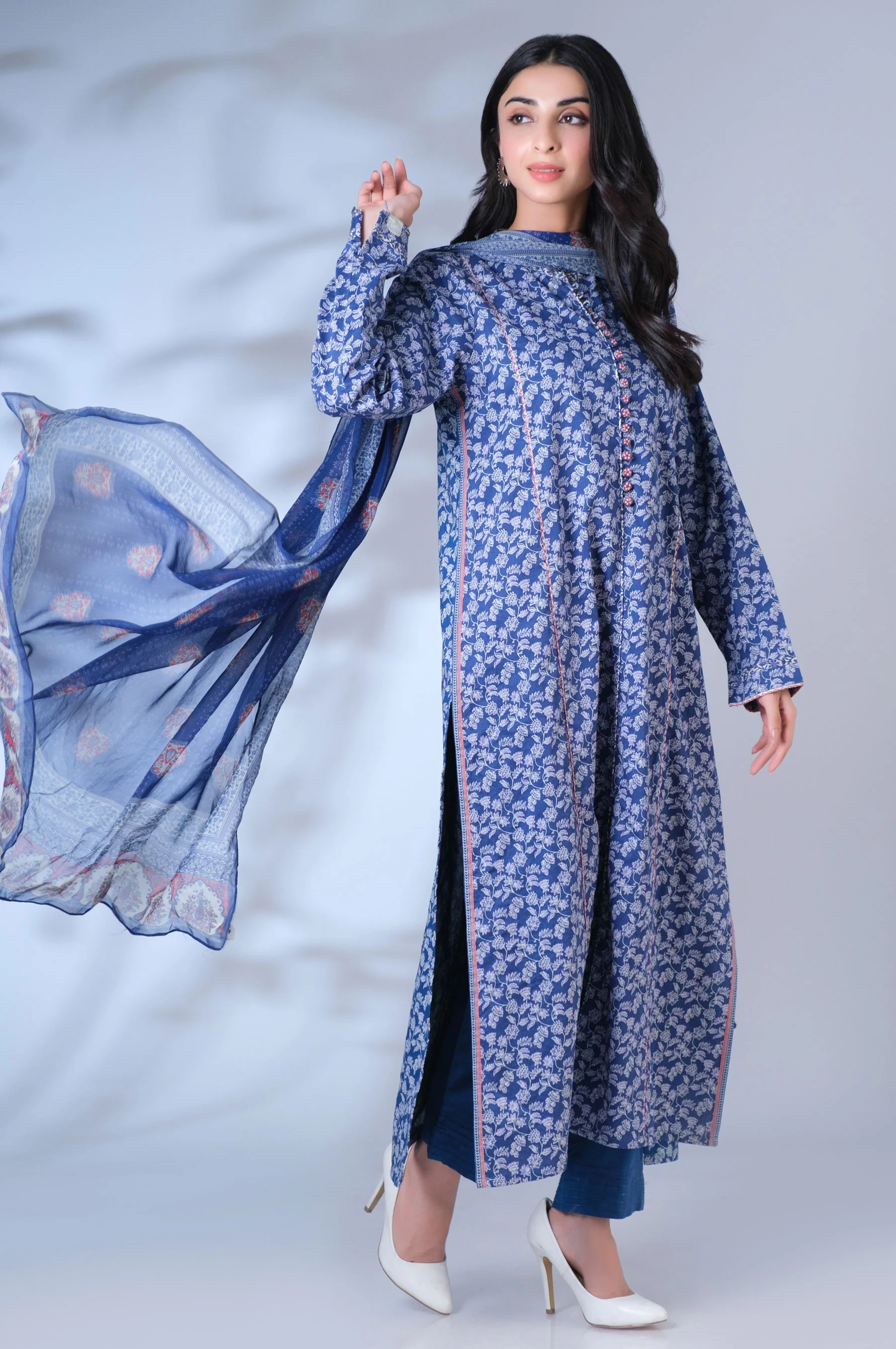 Stitched 3 Piece Printed Lawn Suit - Image 3