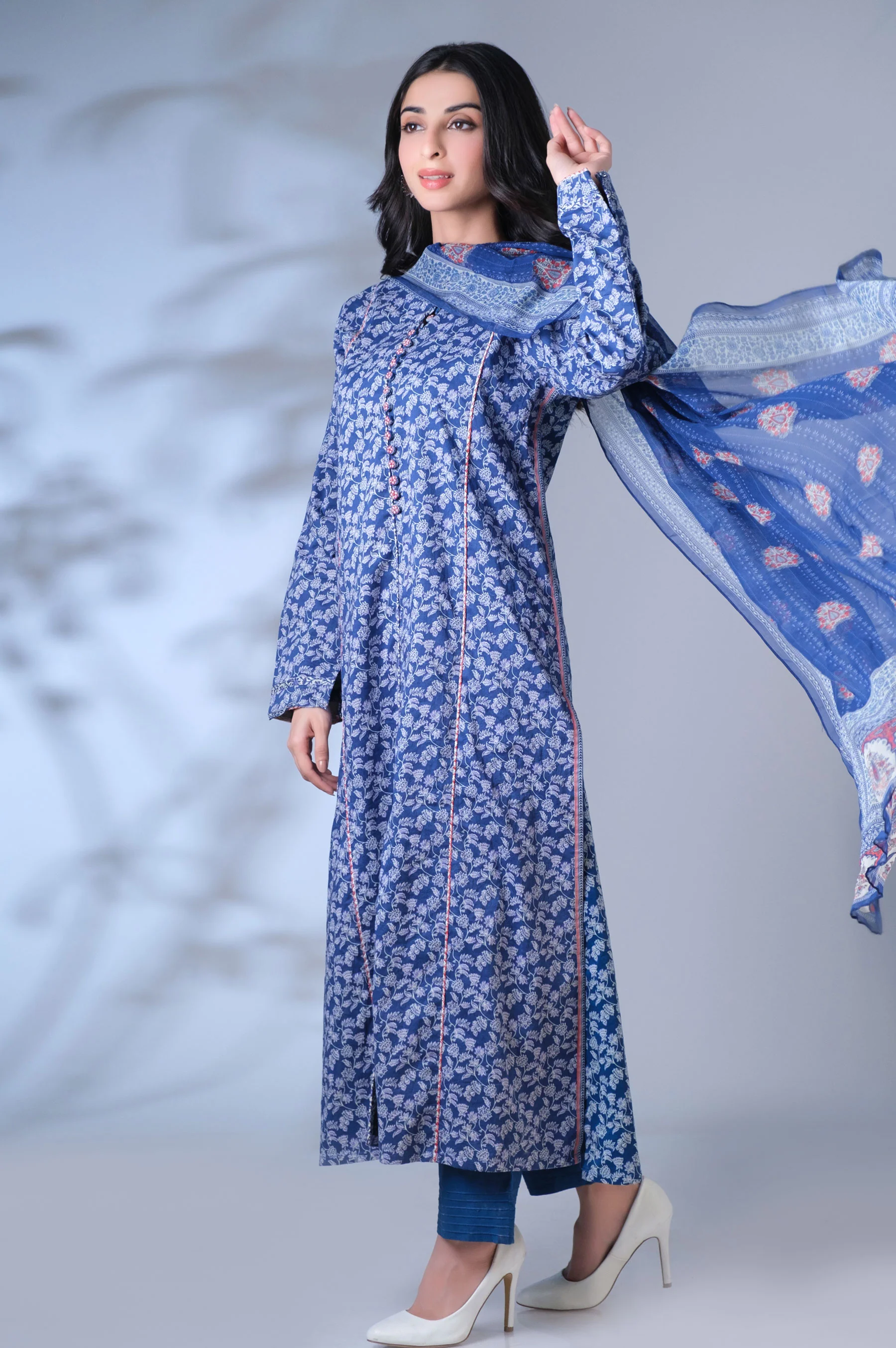 Stitched 3 Piece Printed Lawn Suit - Image 4