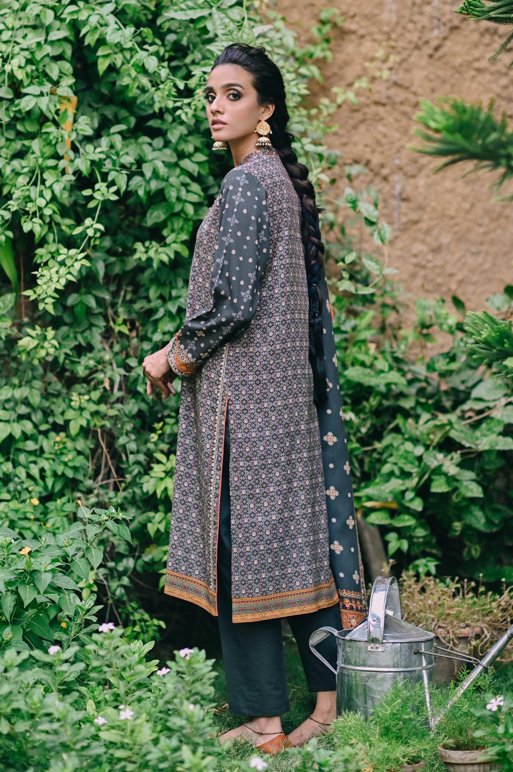 Stitched 3 Piece Printed Linen Viscose Suit - Image 4