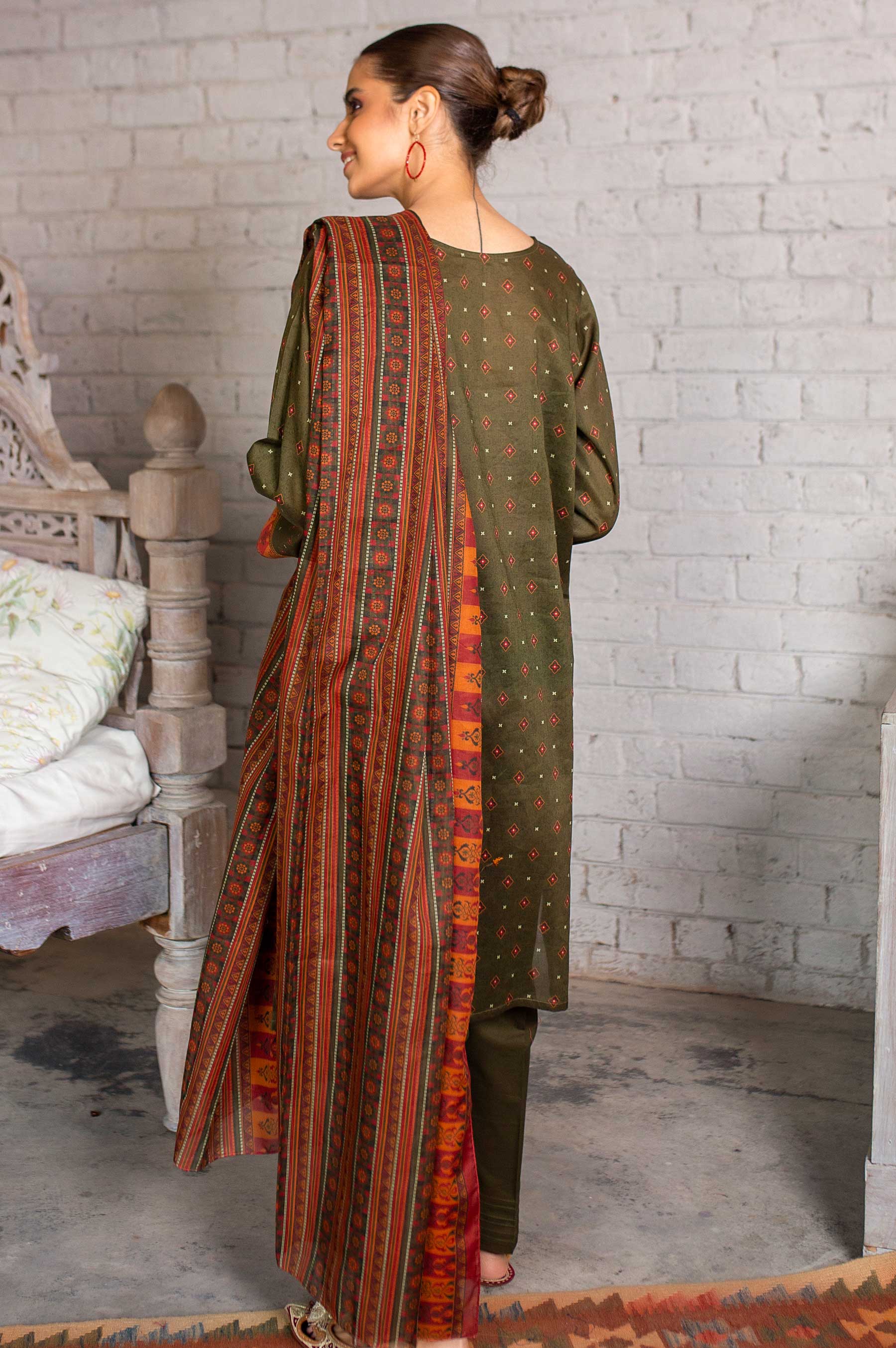 Stitched 3 Piece Printed Slub Lawn Shirt - Image 2