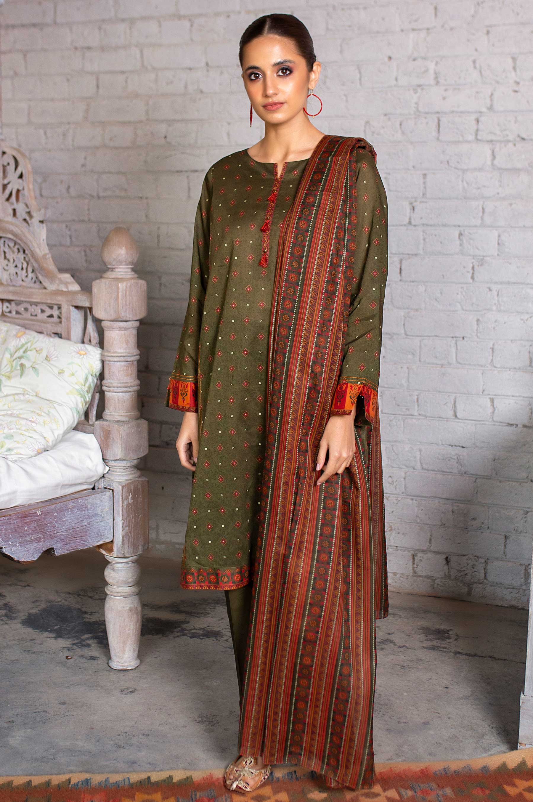 Stitched 3 Piece Printed Slub Lawn Shirt - Image 4