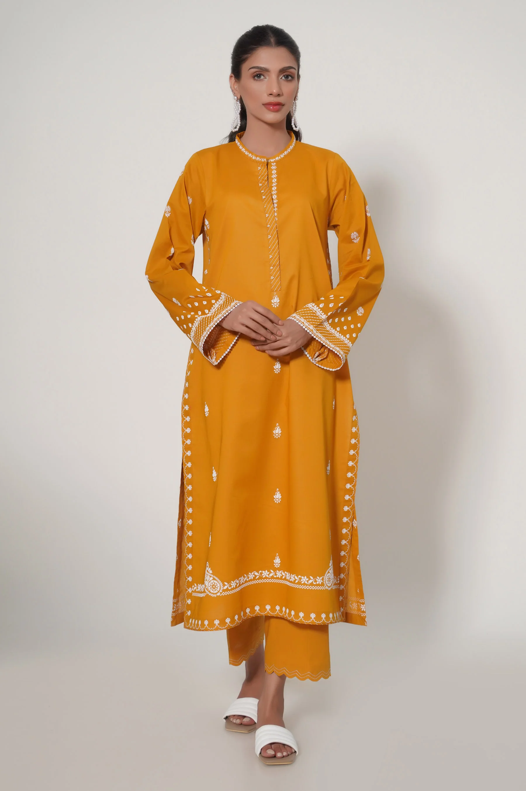 Stitched 3 Piece Puff Printed Lawn Suit - Image 5