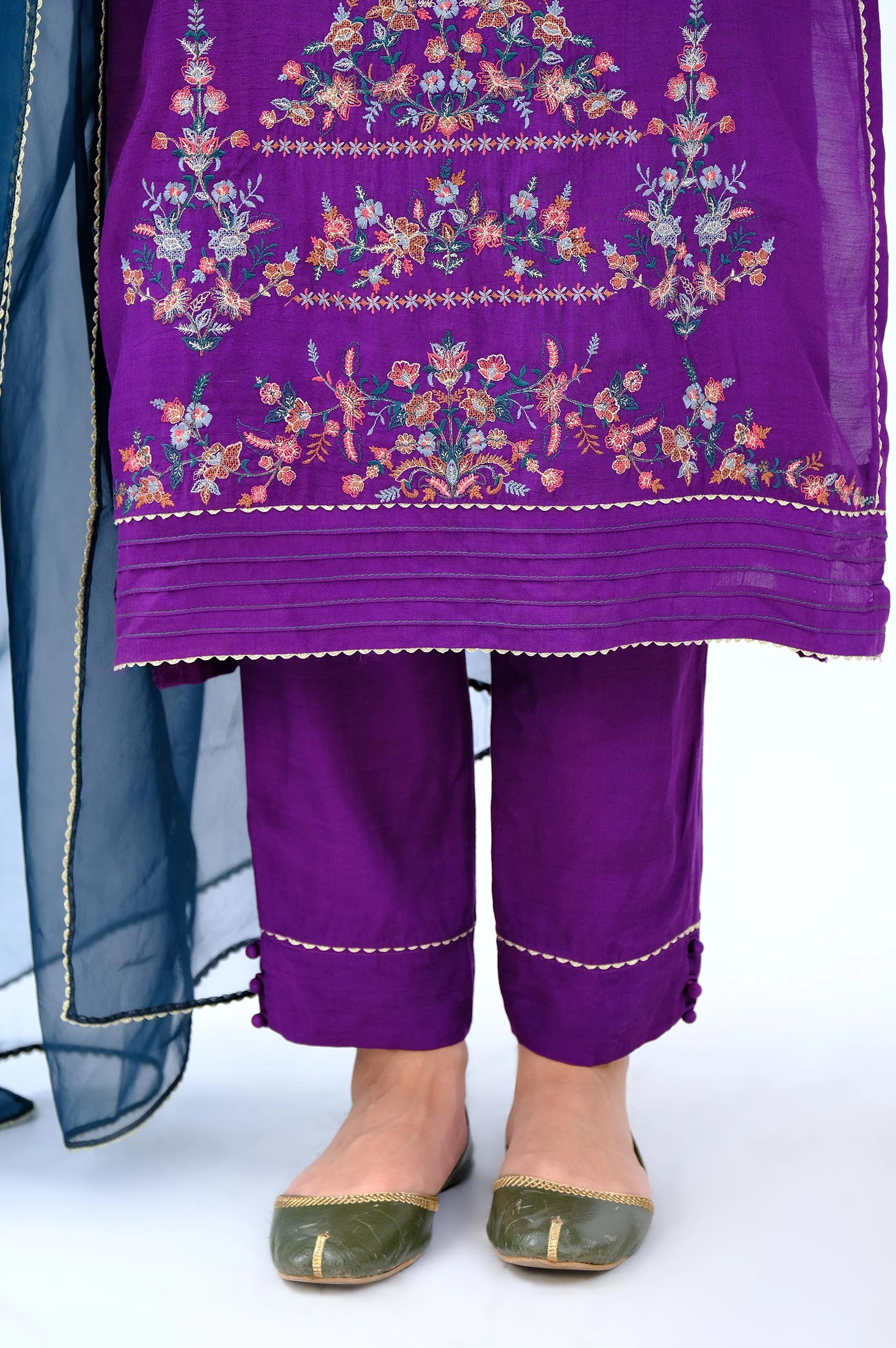 Stitched 3 Piece Rawsilk Embroidered Outfit - Image 6