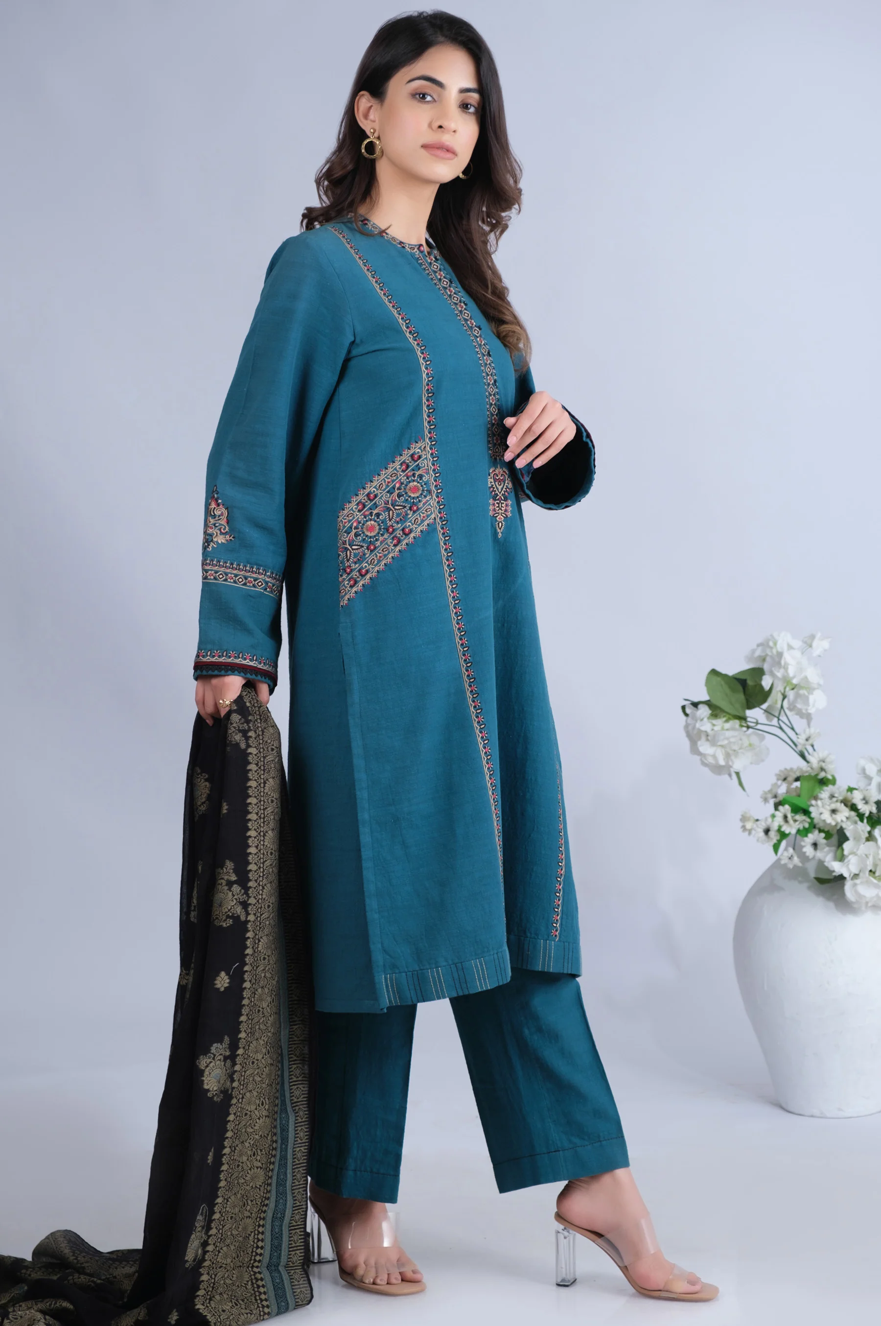 Stitched 3 Piece Textured Slub Lawn Suit - Image 5