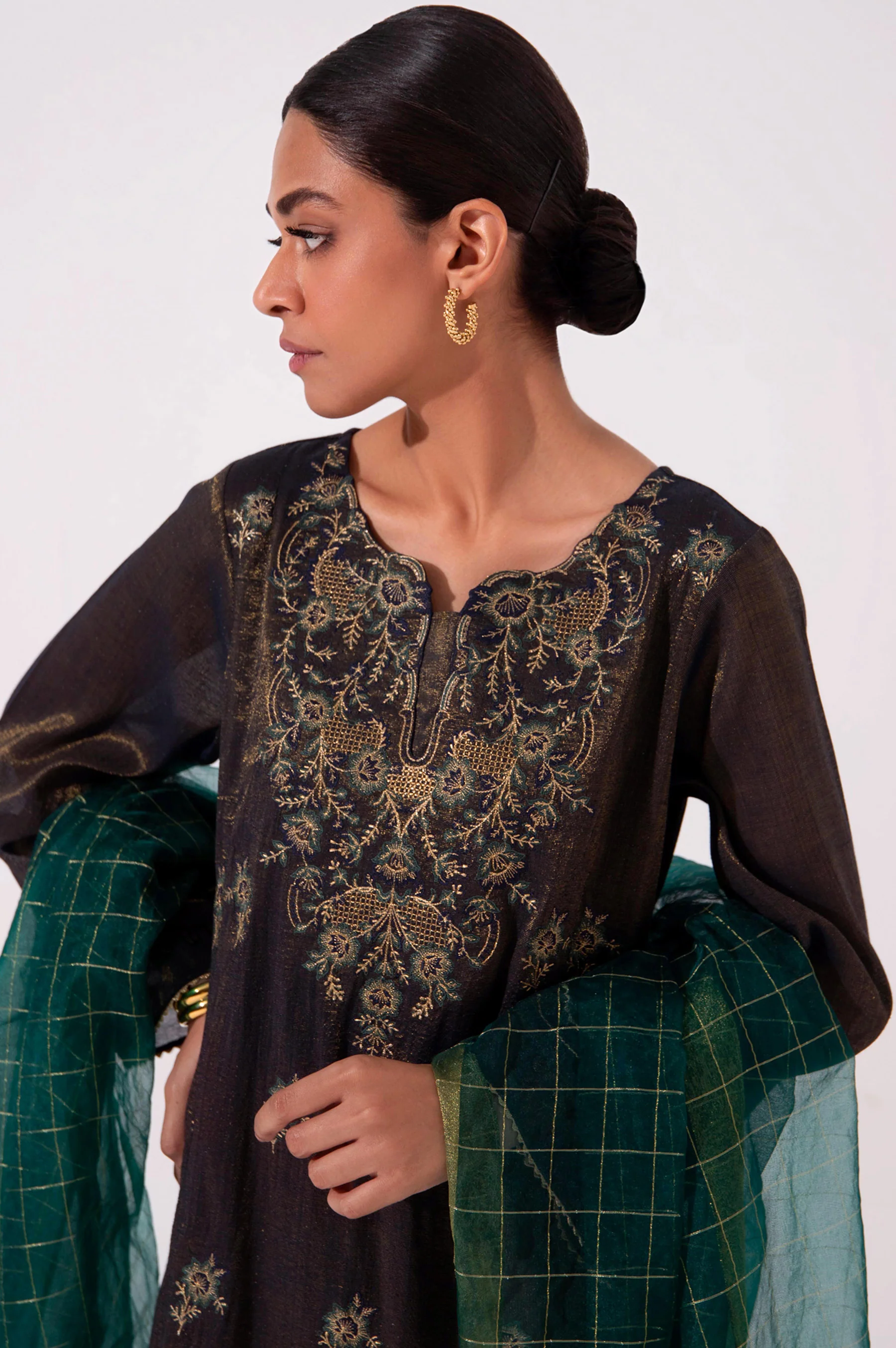 Stitched 3 Piece Staple Maysori Embroidered Suit - Image 5