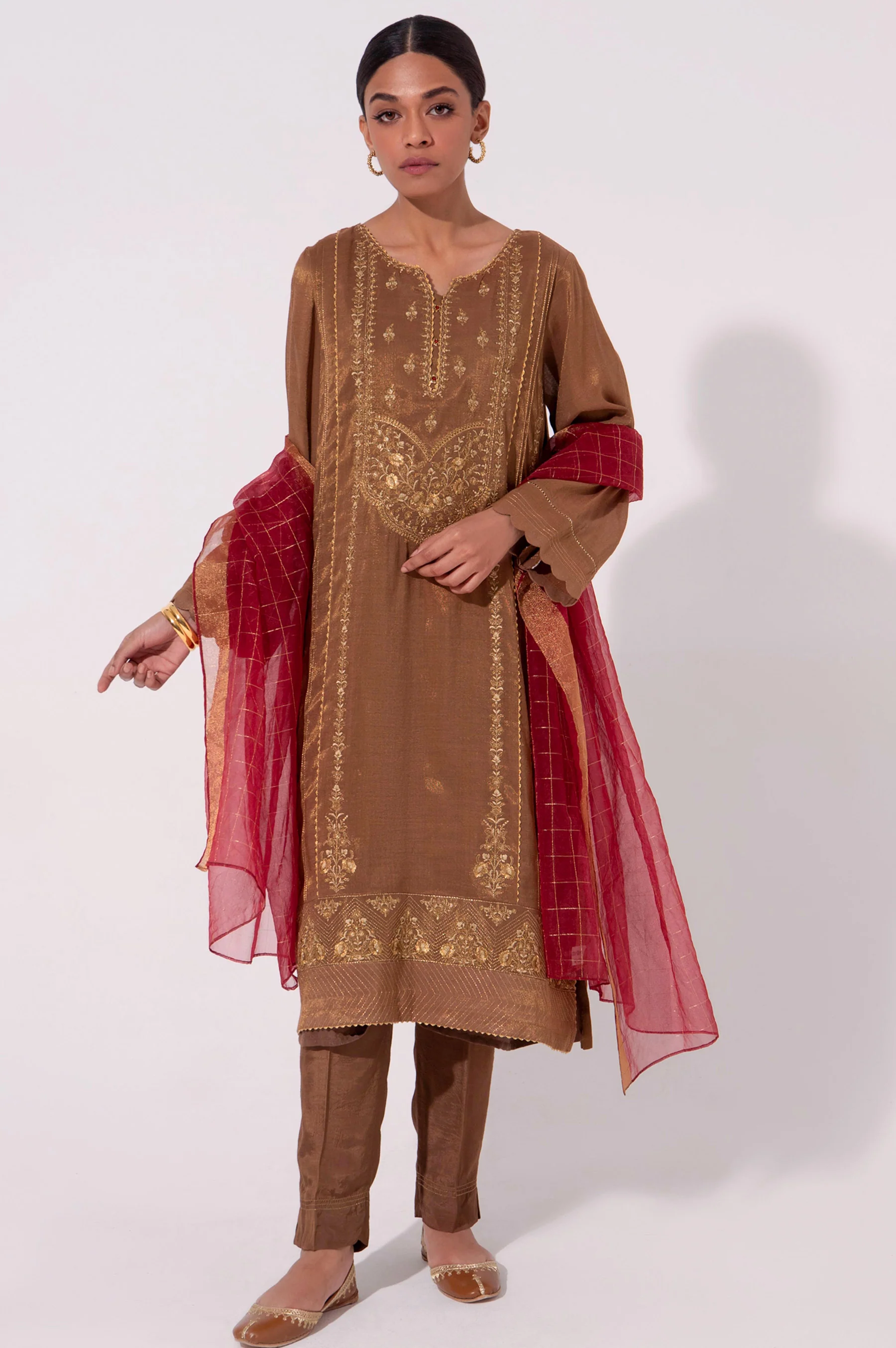 Stitched 3 Piece Staple Maysori Embroidered Suit - Image 4