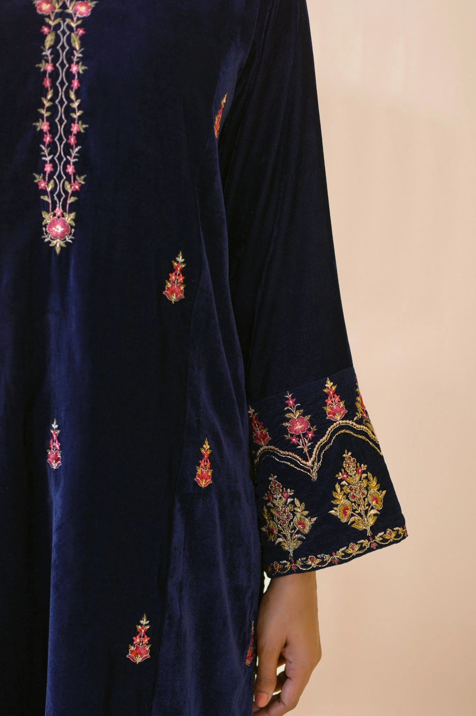 Stitched 3 Piece Embroidered Velvet Suit - Blue - Image 5