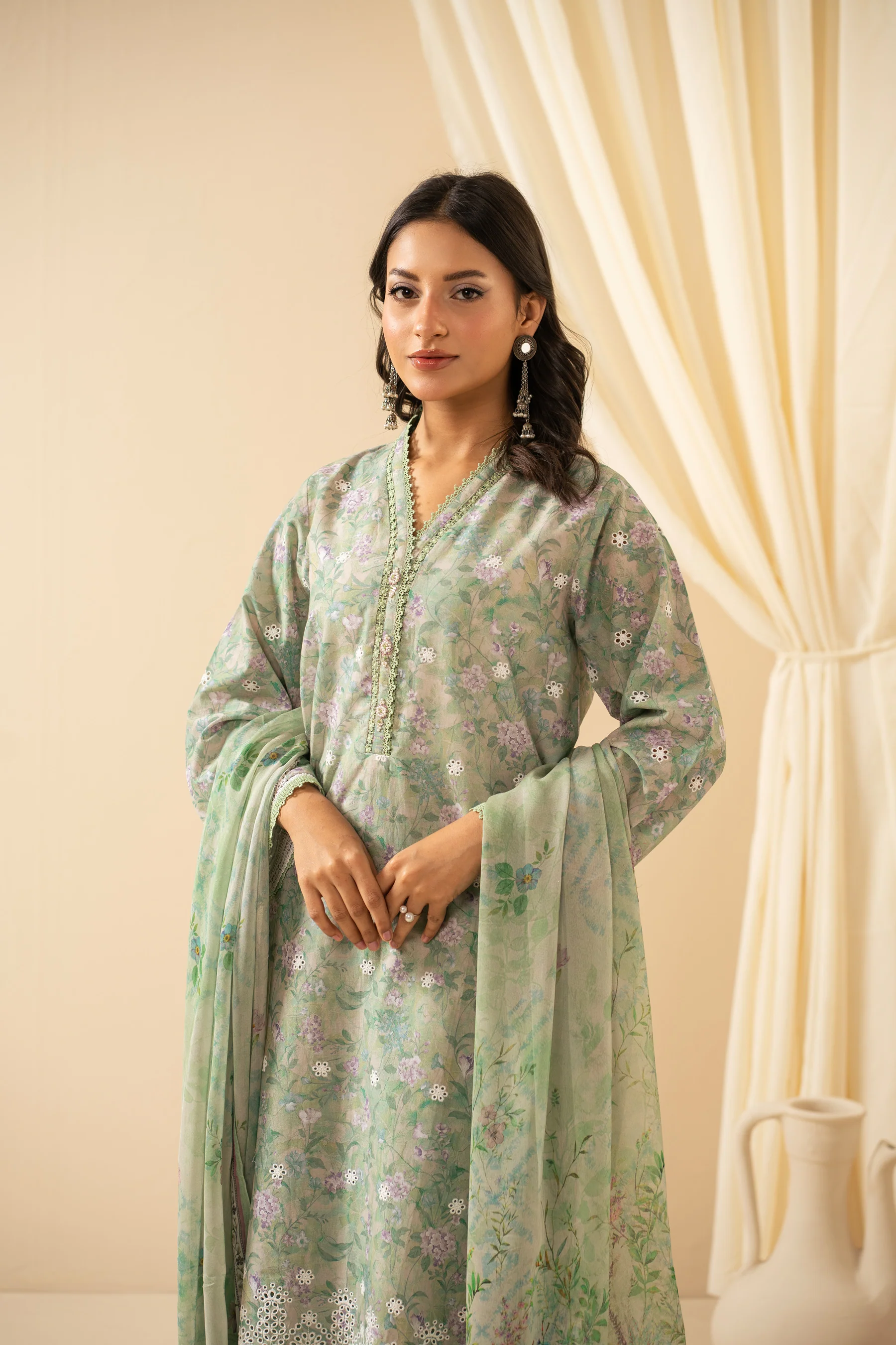 STITCHED EMBROIDERED CHIKANKARI LAWN SUIT - Image 4