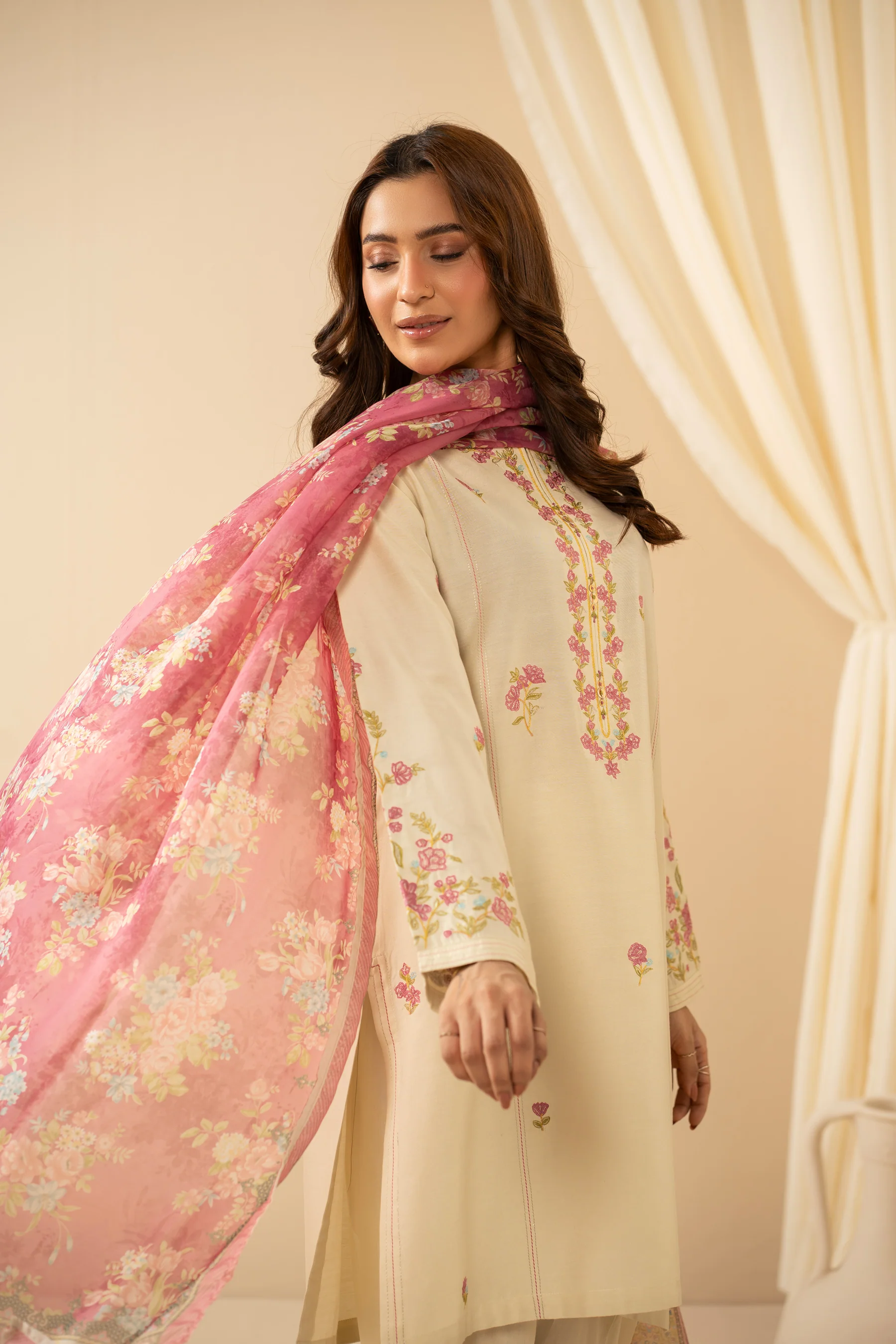 STITCHED EMBROIDERED COTTON SILK SUIT - Image 4