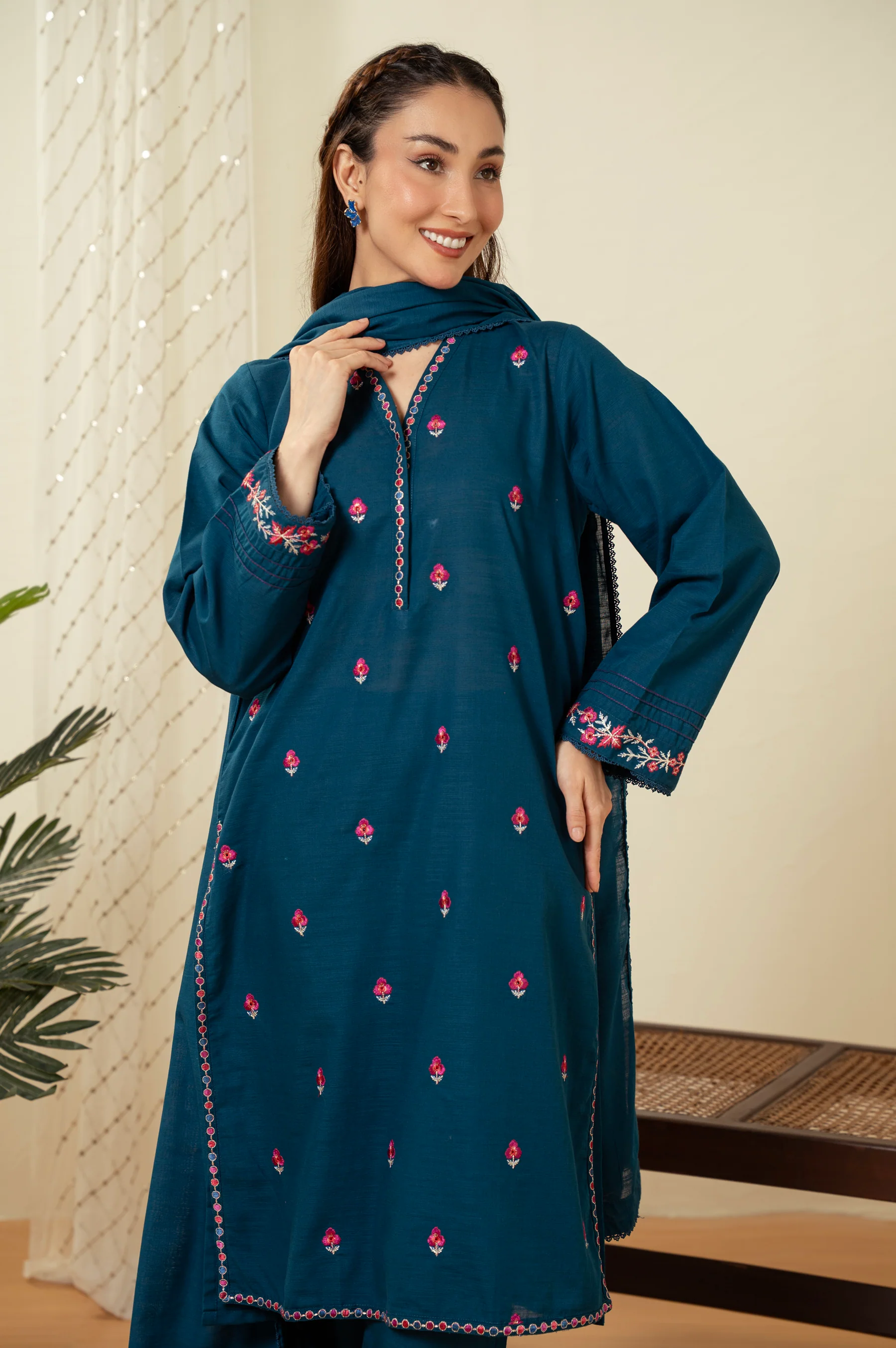 STITCHED DYED EMBROIDERED SUIT - Image 6