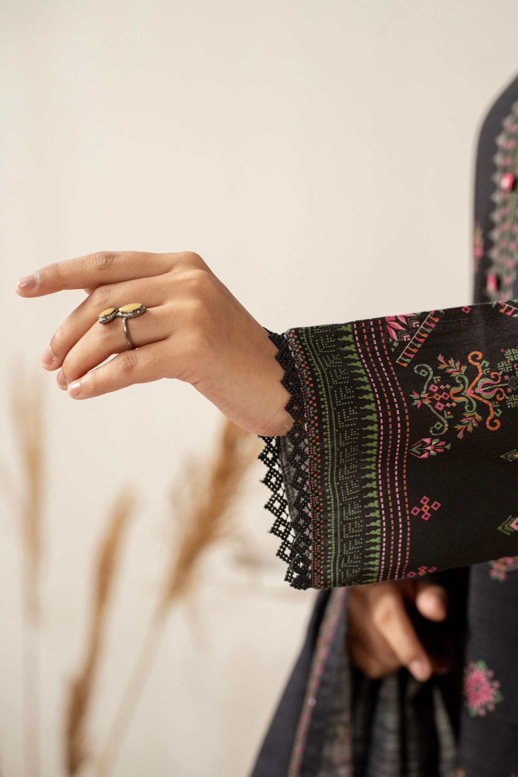 STITCHED PRINTED SUIT (FACTORY E-OUTLET) - Image 3