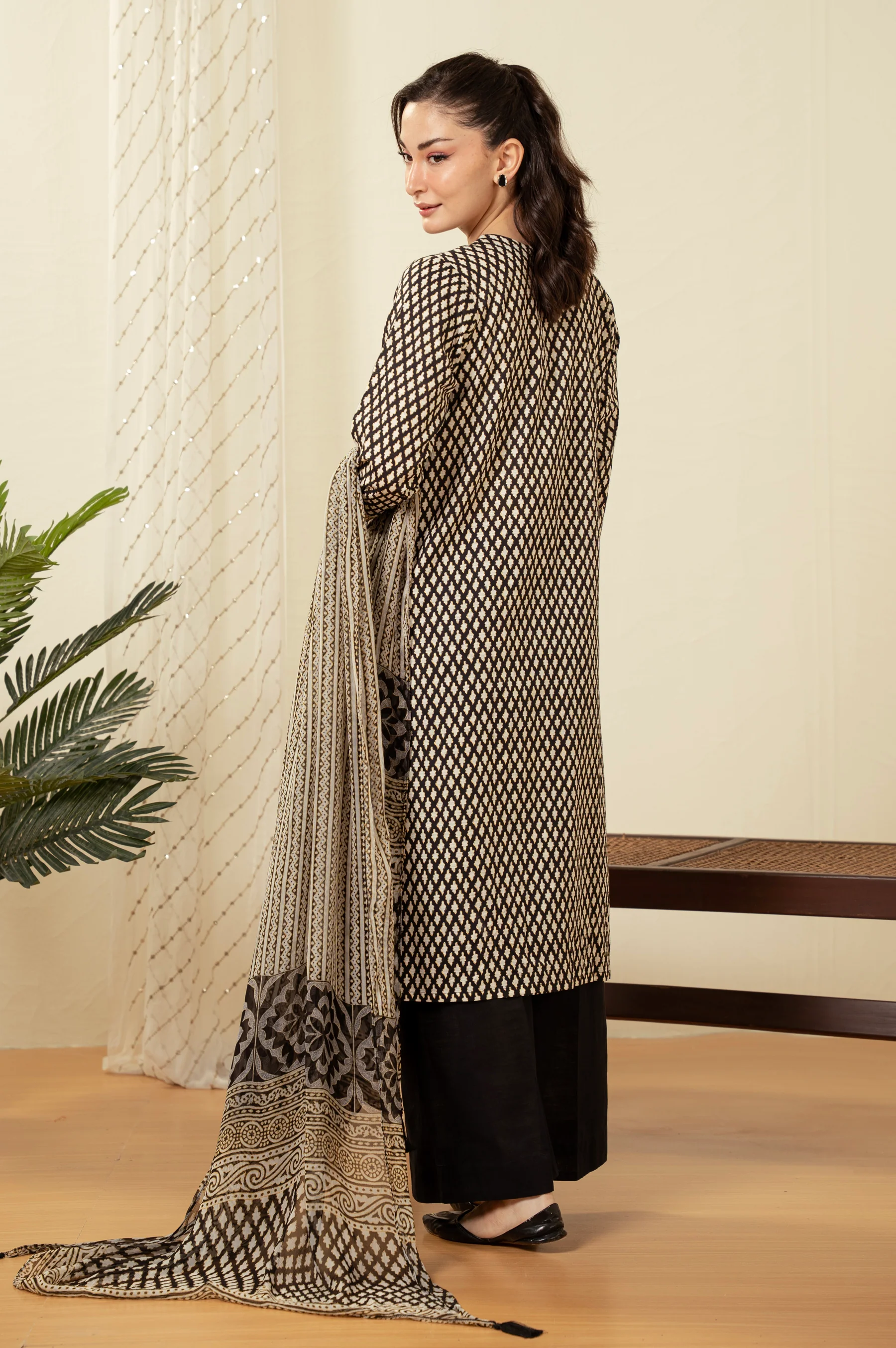 STITCHED PRINTED SUIT - Image 5