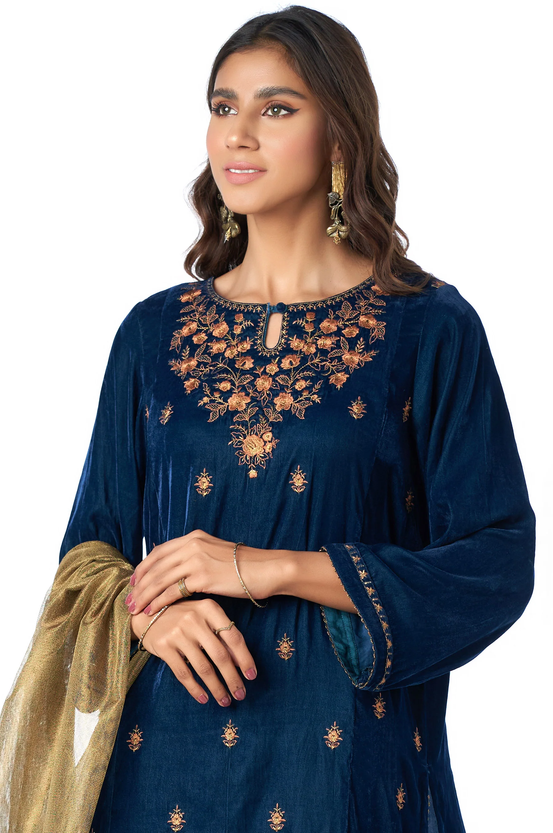Stitched 3 Piece Velvet Embroidered Suit - Image 4
