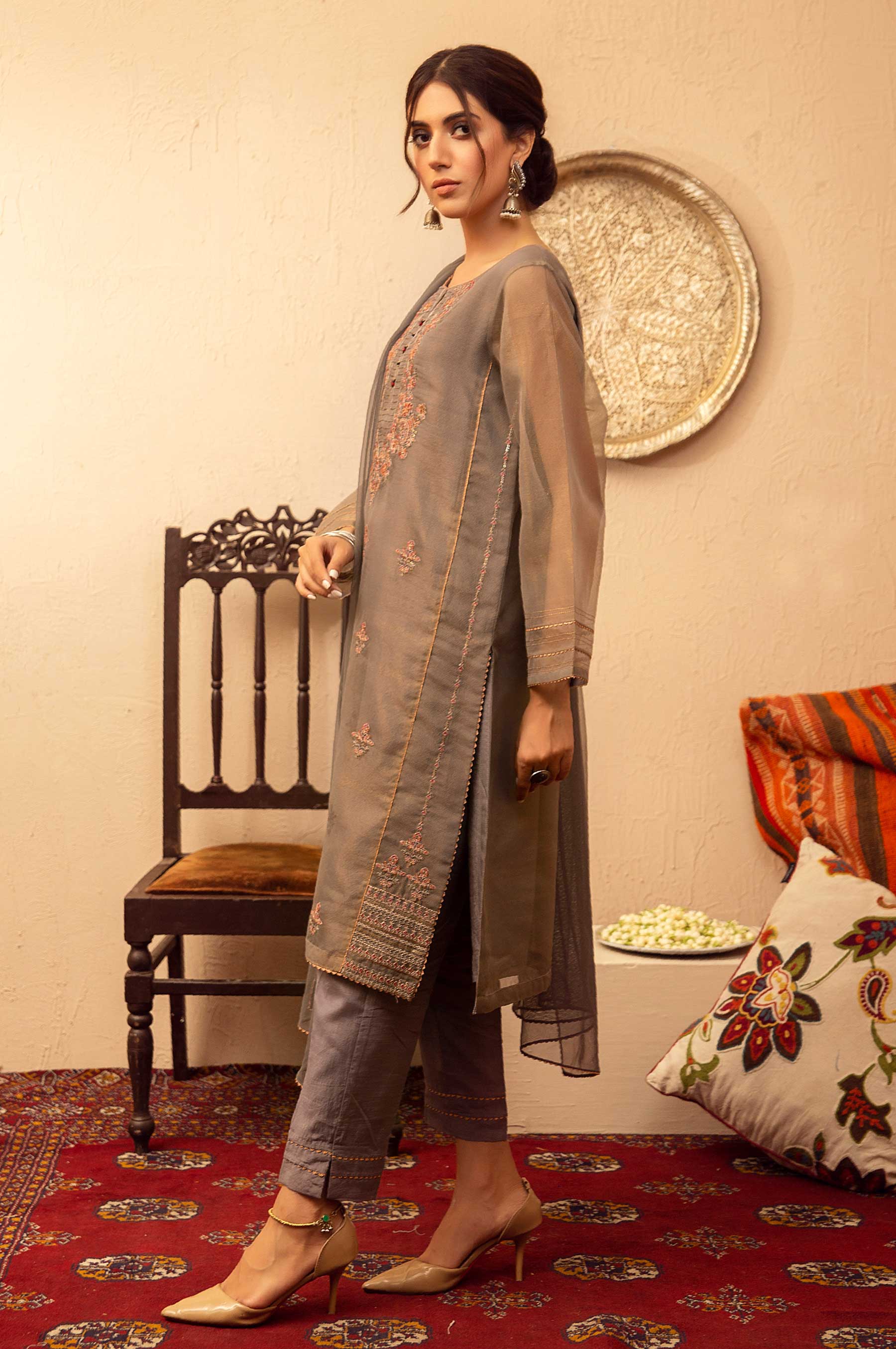 Stitched 3 Piece Zari Net Embroidered Suit - Image 3