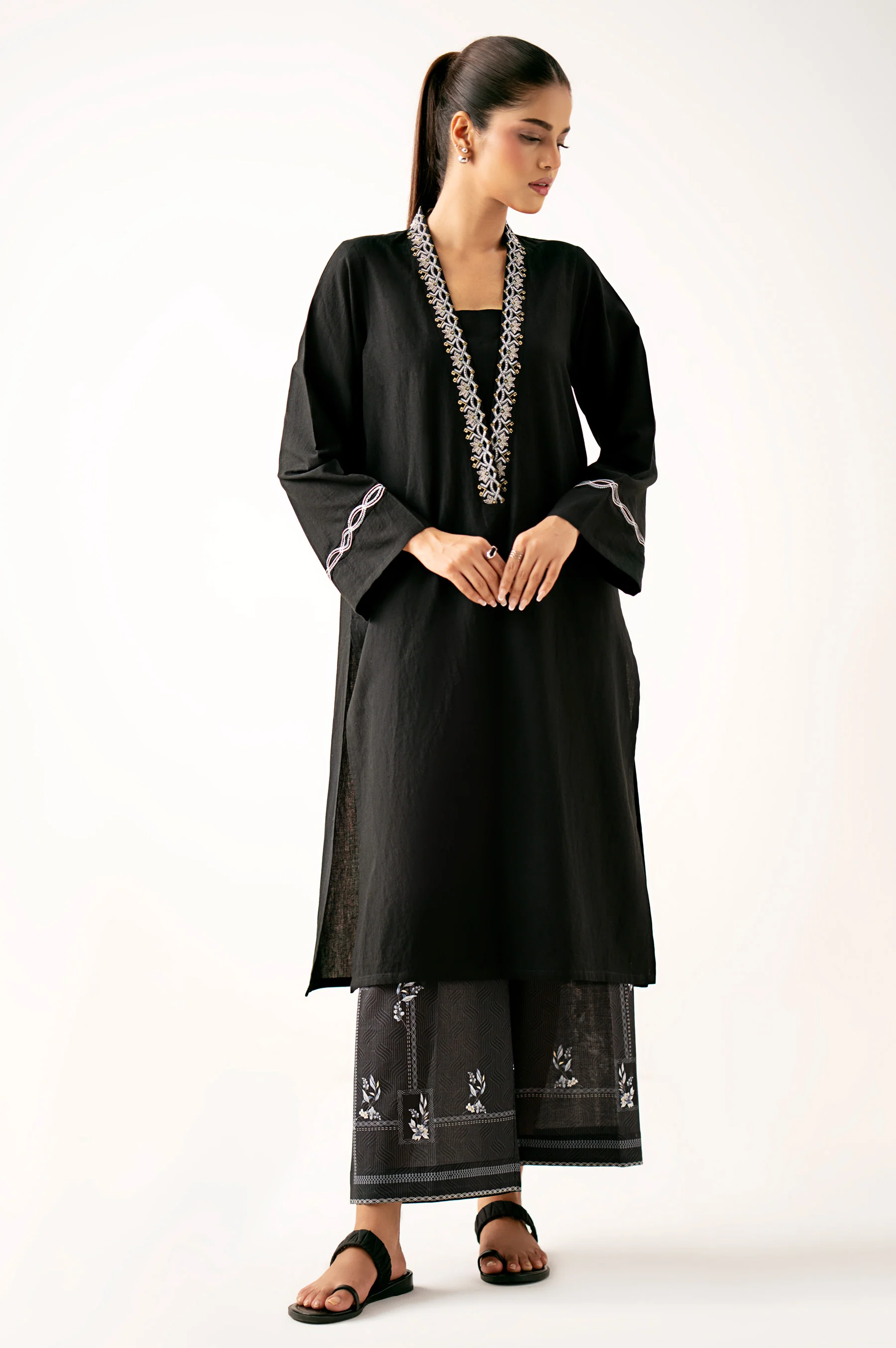 STITCHED EMBROIDERED CAMBRIC SHIRT - Image 3