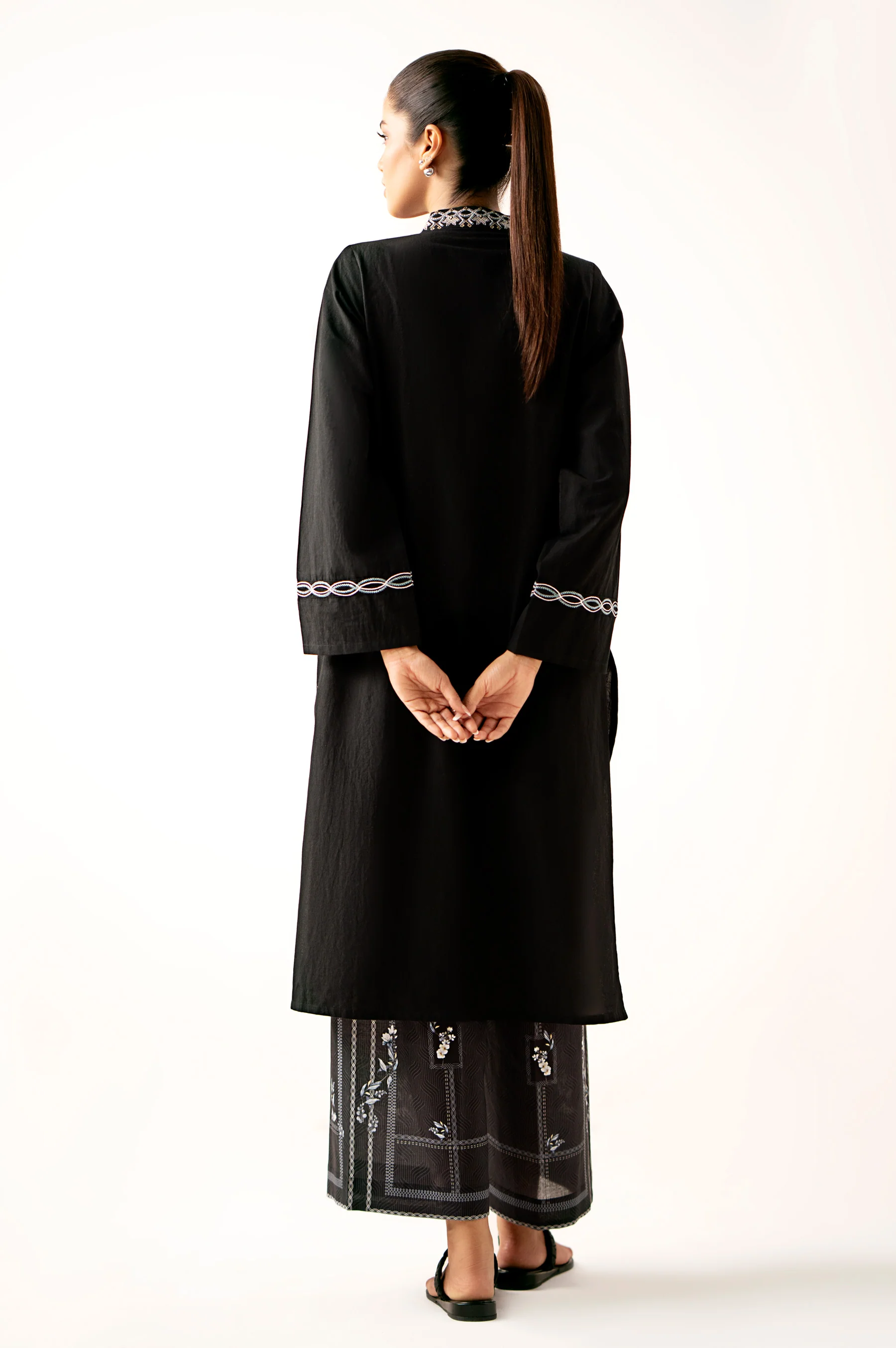 STITCHED EMBROIDERED CAMBRIC SHIRT - Image 5